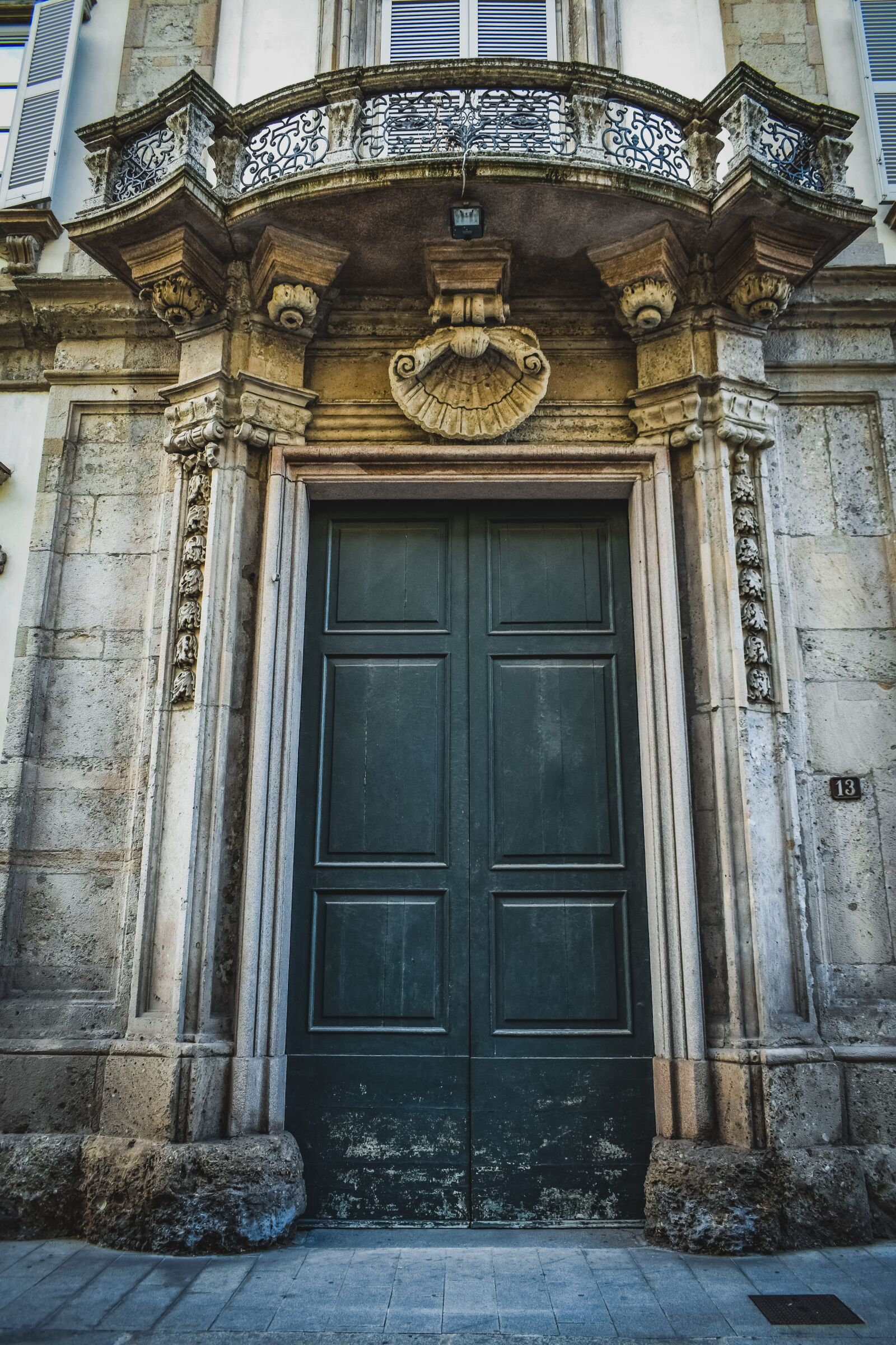 Nikon D3300 sample photo. Door, old, vintage photography