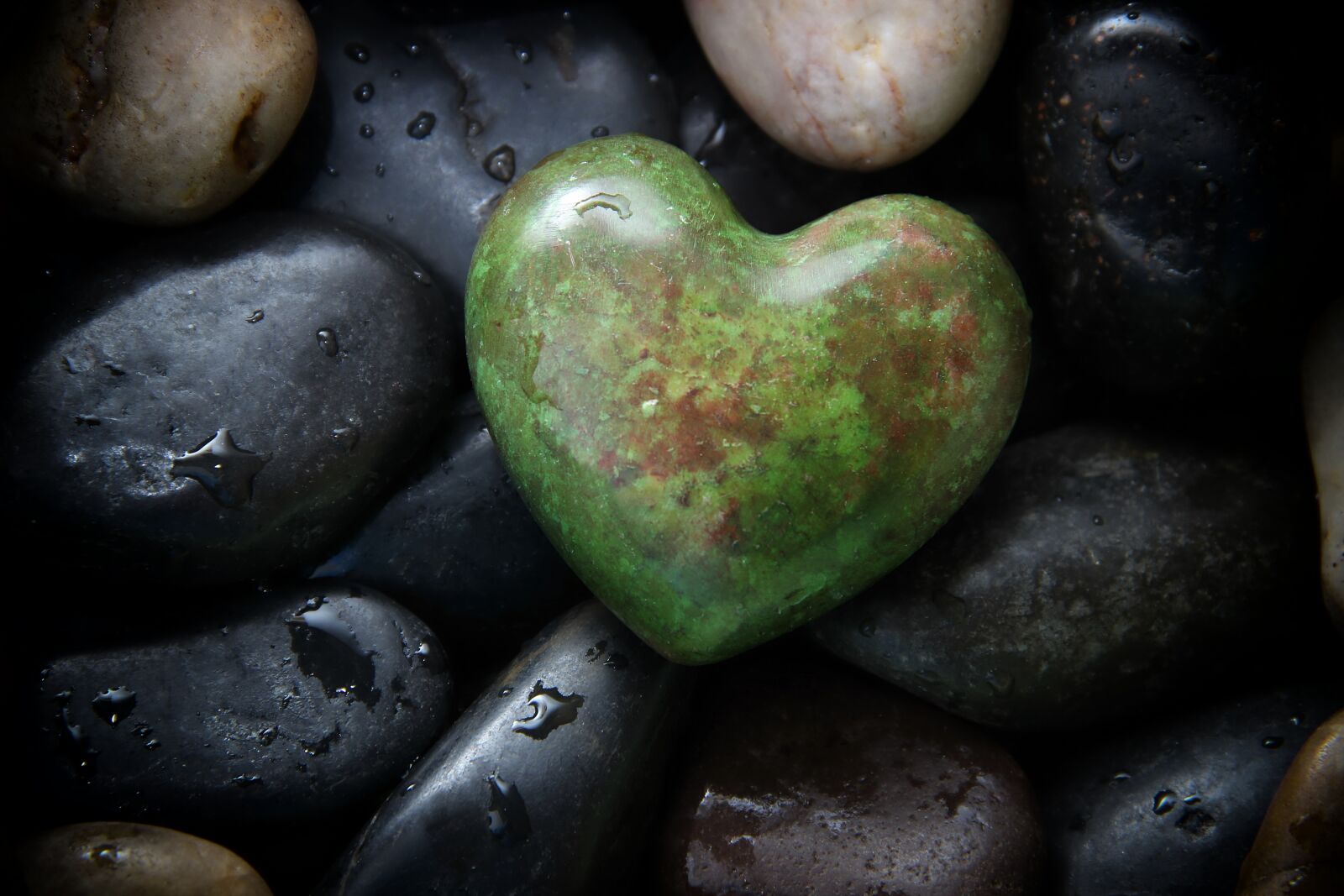 Canon EOS 600D (Rebel EOS T3i / EOS Kiss X5) sample photo. Stones, hell, dark photography