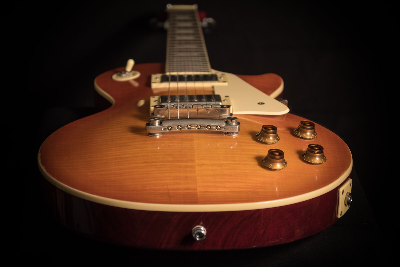 Nikon D5500 sample photo. Guitar, electric guitar, epiphone photography