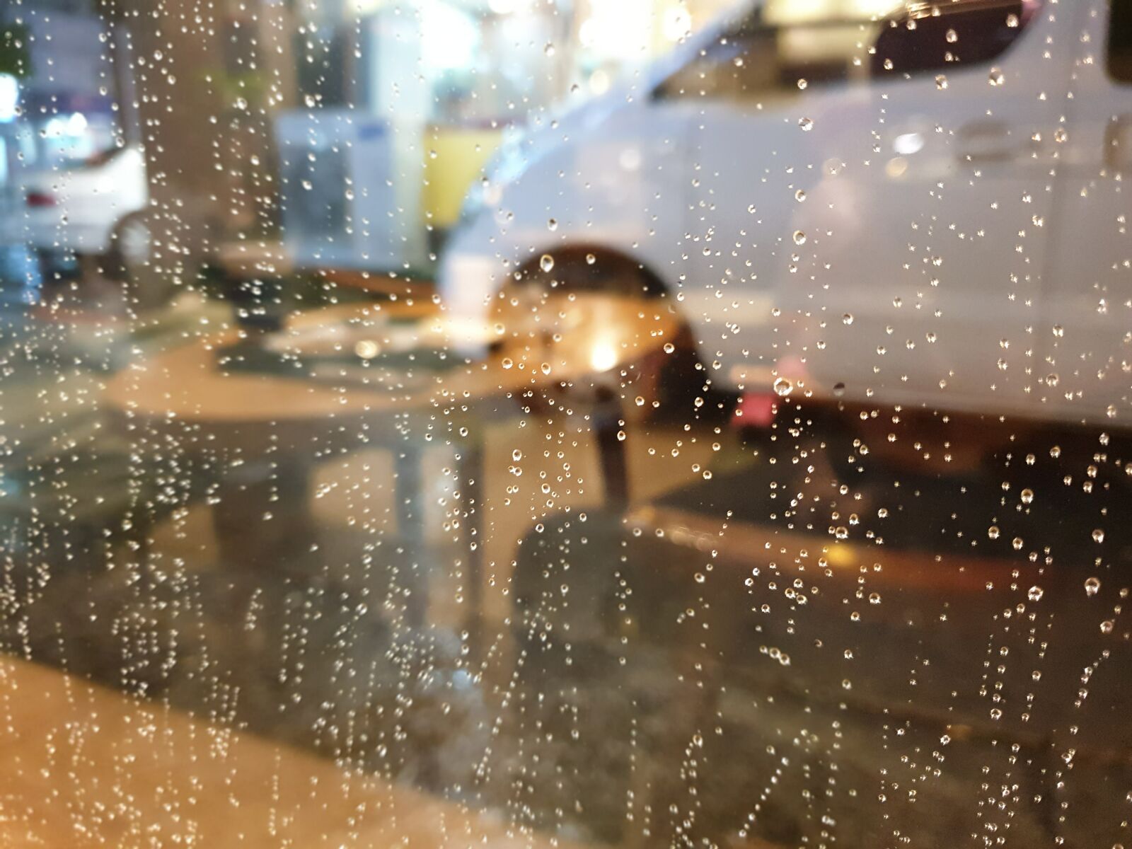 Samsung Galaxy S9 sample photo. Non, rain, trickle photography