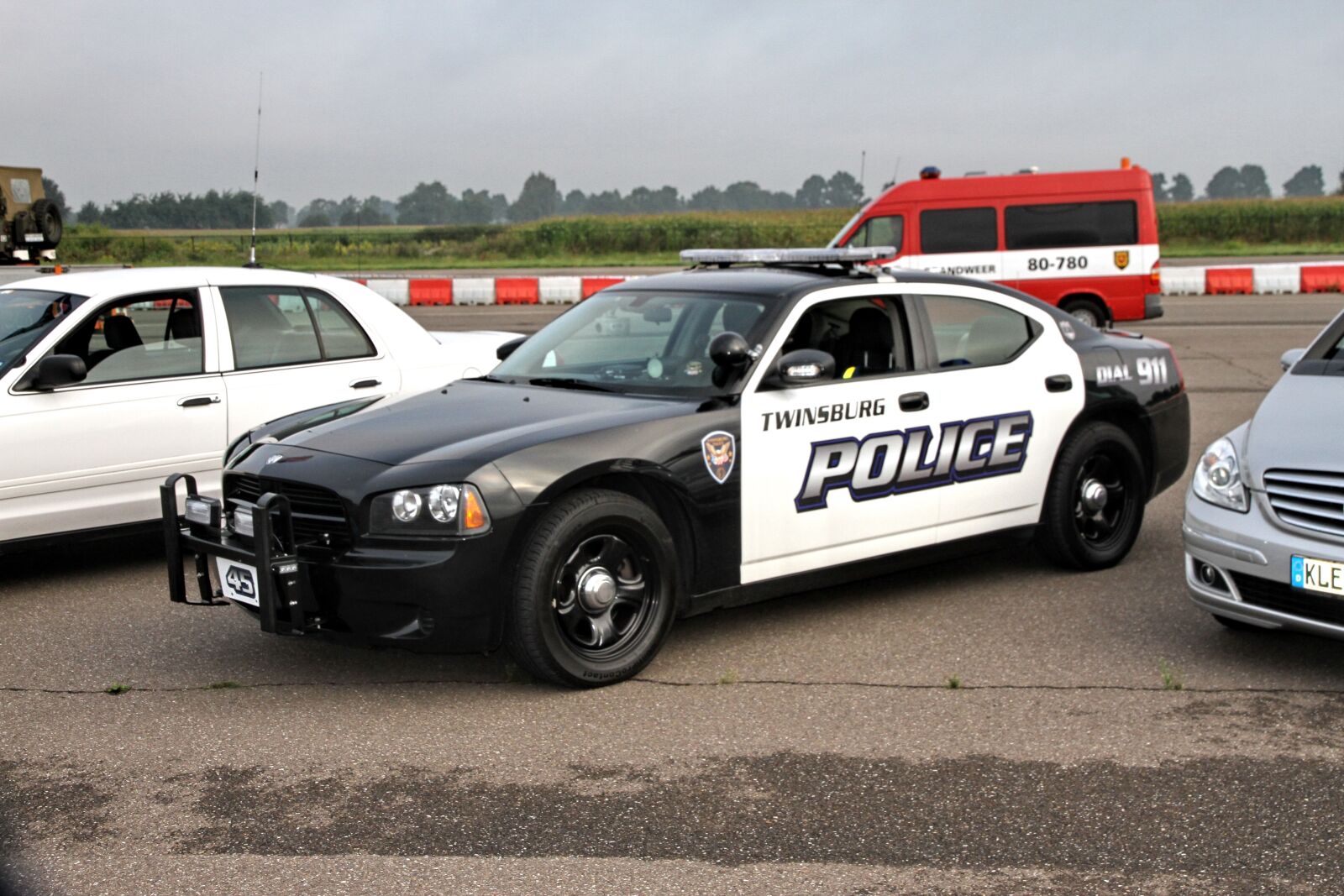 Canon EOS 7D sample photo. Car, vehicle, transport photography