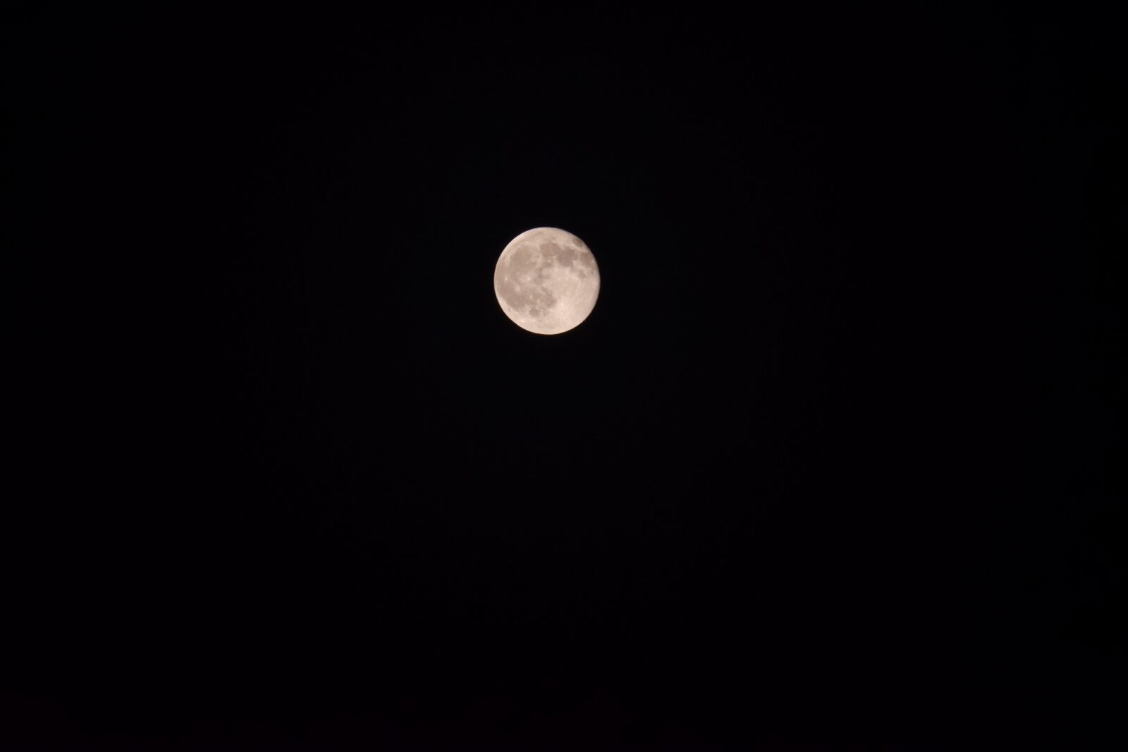 Fujifilm X-T100 sample photo. Moon, full moon, night photography