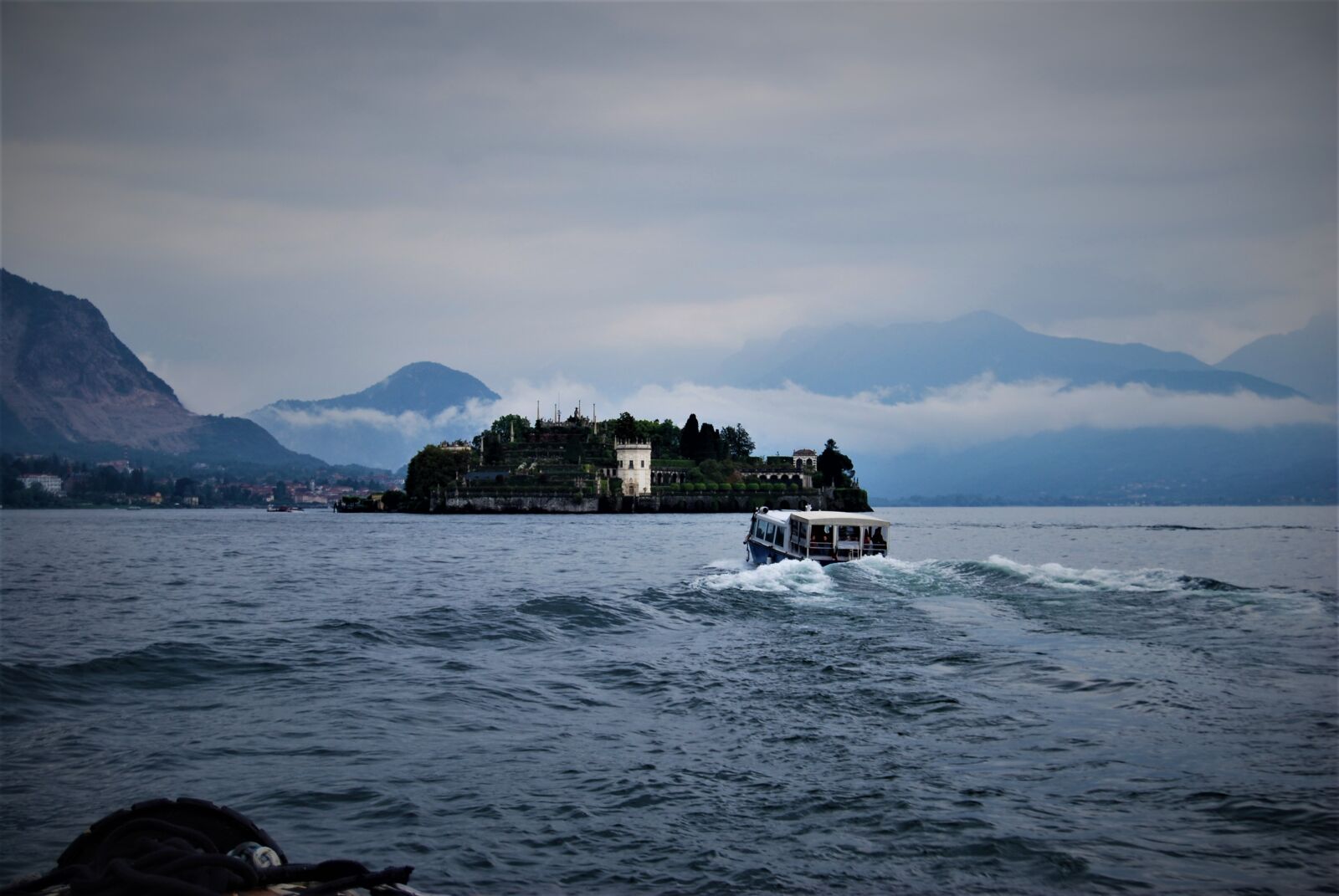 Nikon D40X sample photo. Lago maggiore, boats, the photography