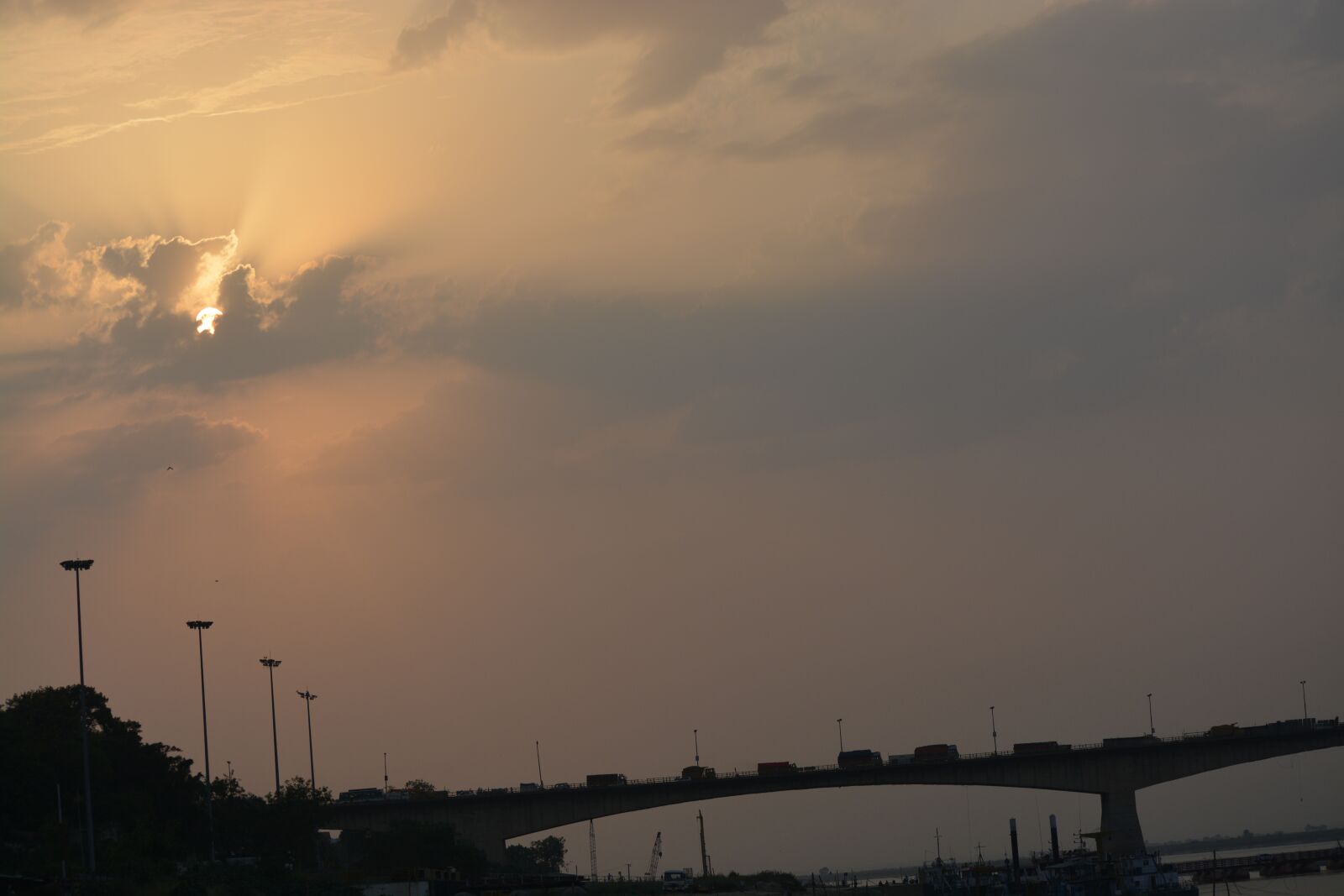 Nikon D5200 sample photo. Bridge, evening, clouds photography