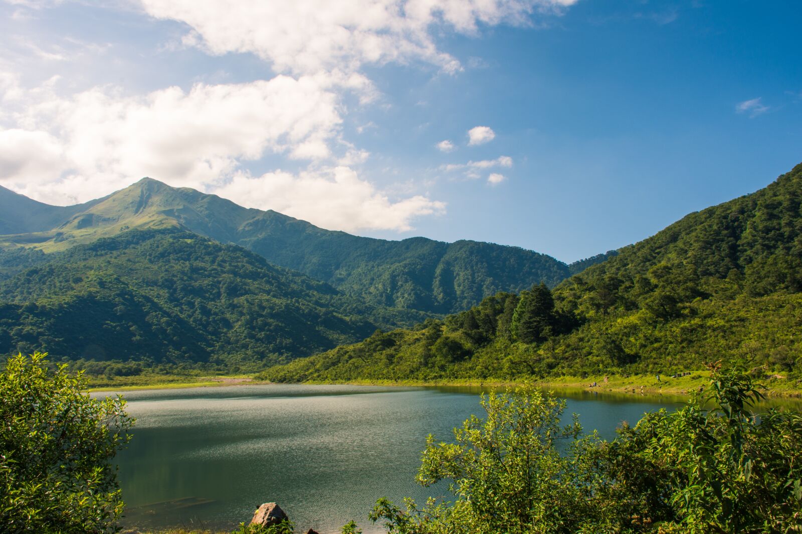 Nikon D7200 sample photo. Landscape, laguna, hill photography