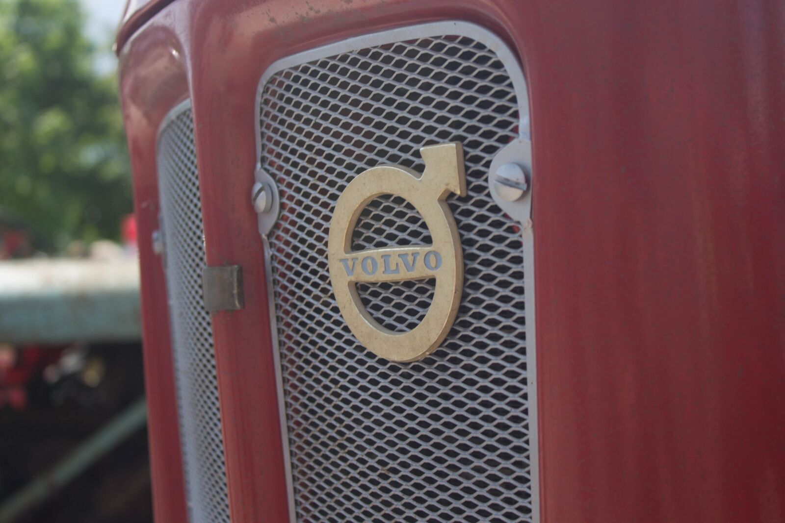 Canon EOS 1100D (EOS Rebel T3 / EOS Kiss X50) sample photo. Volvo, finland, tractor photography