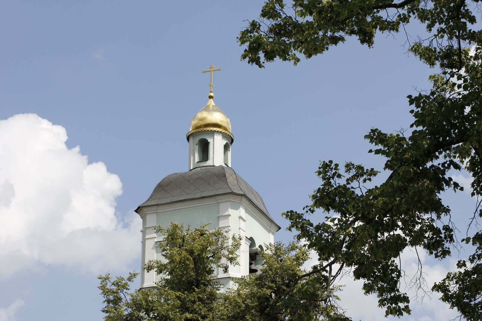 Canon EOS 60D + Canon EF 50mm F1.4 USM sample photo. Tsaritsyno, park, castle park photography