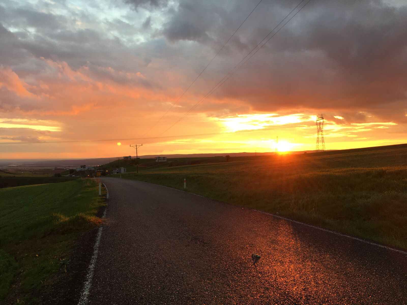 Apple iPhone 6s sample photo. Sunset, cloud, nature photography