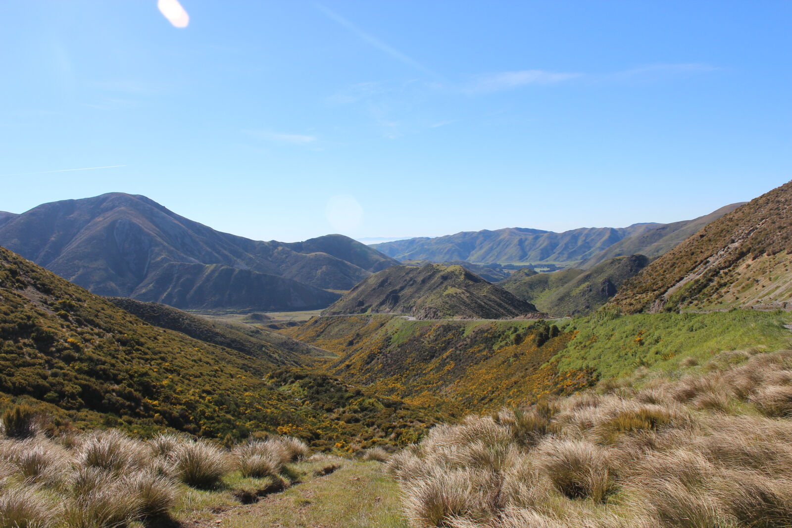 Canon EOS 600D (Rebel EOS T3i / EOS Kiss X5) sample photo. Grass, mountains, nature, new photography