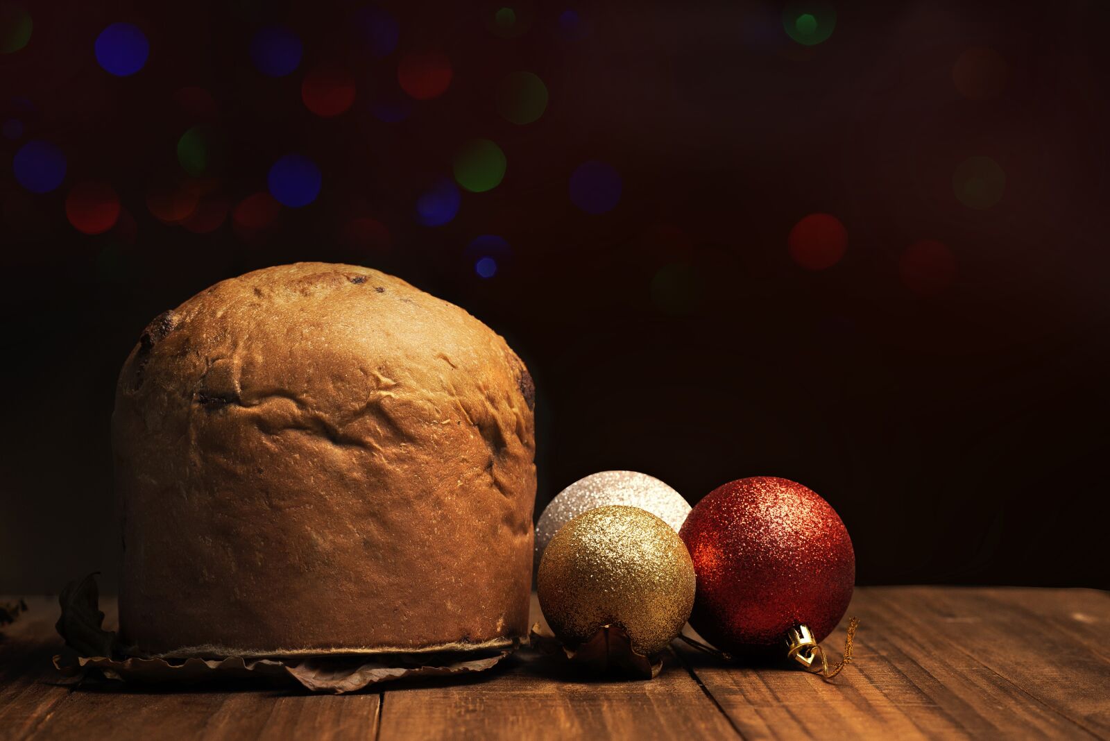 Nikon D610 sample photo. Panettone, christmas, papei noel photography