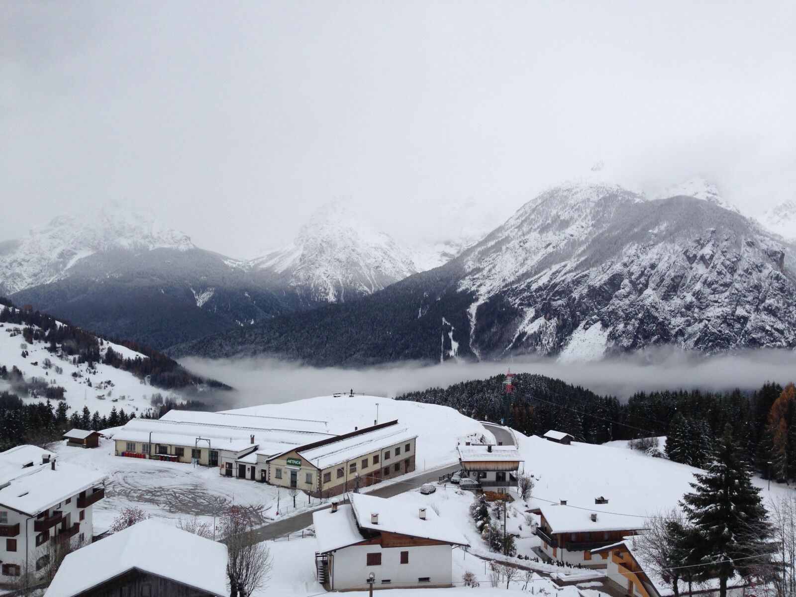 Apple iPhone 5 sample photo. Cadore, mountain, emotions photography