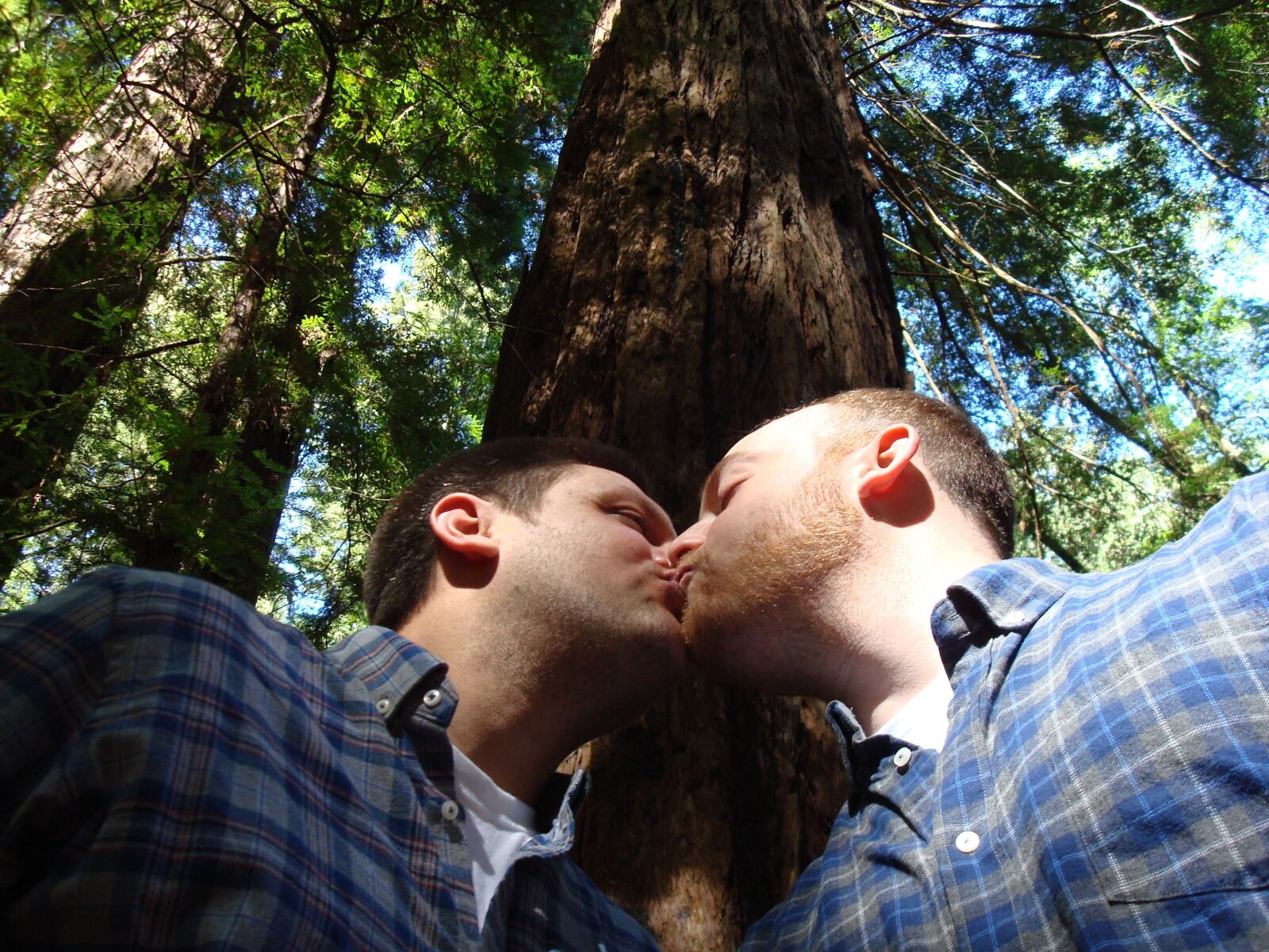 Sony DSC-W80 sample photo. Gay marriage, love, kiss photography