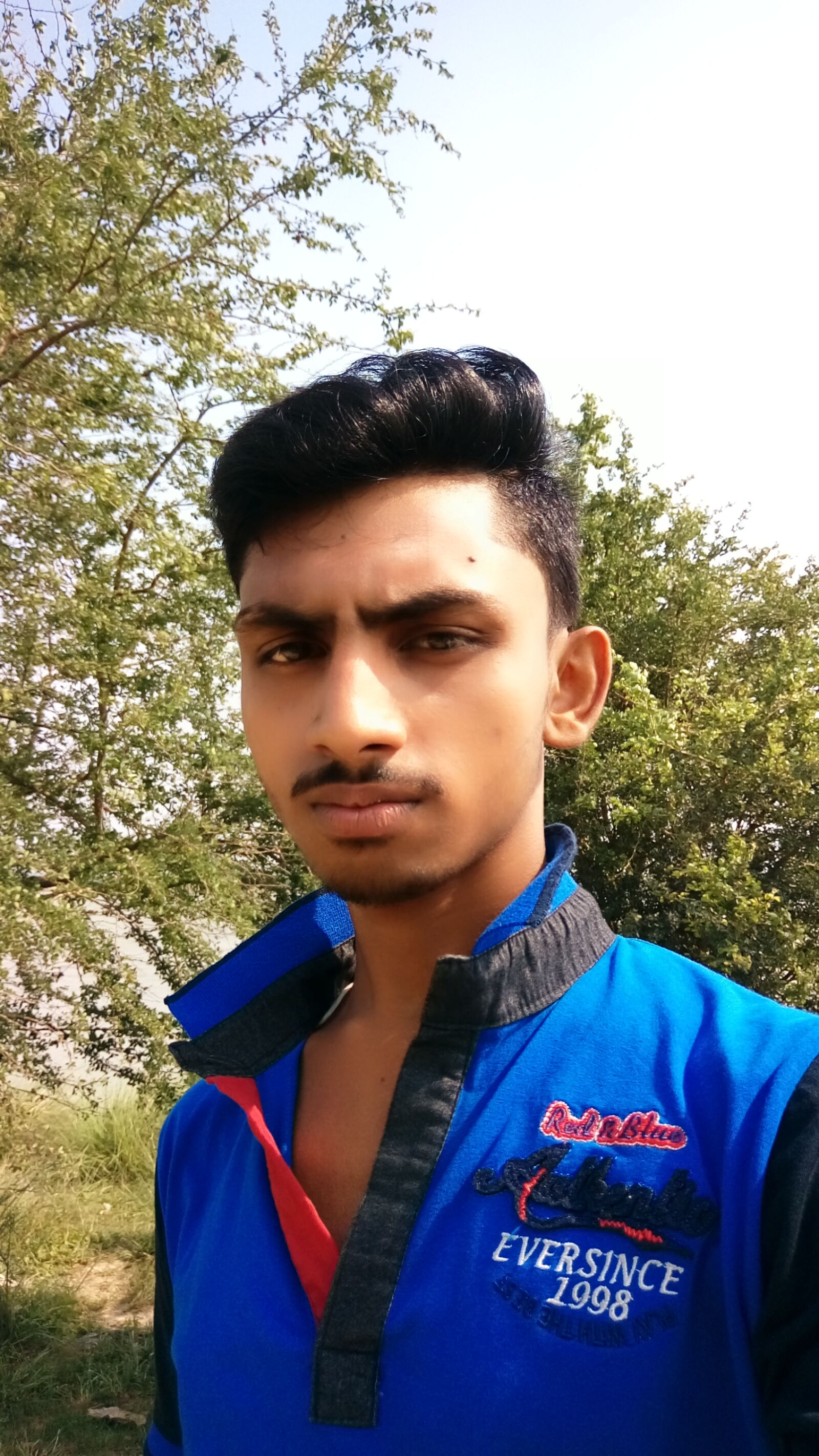 HTC DESIRE 828 DUAL SIM sample photo