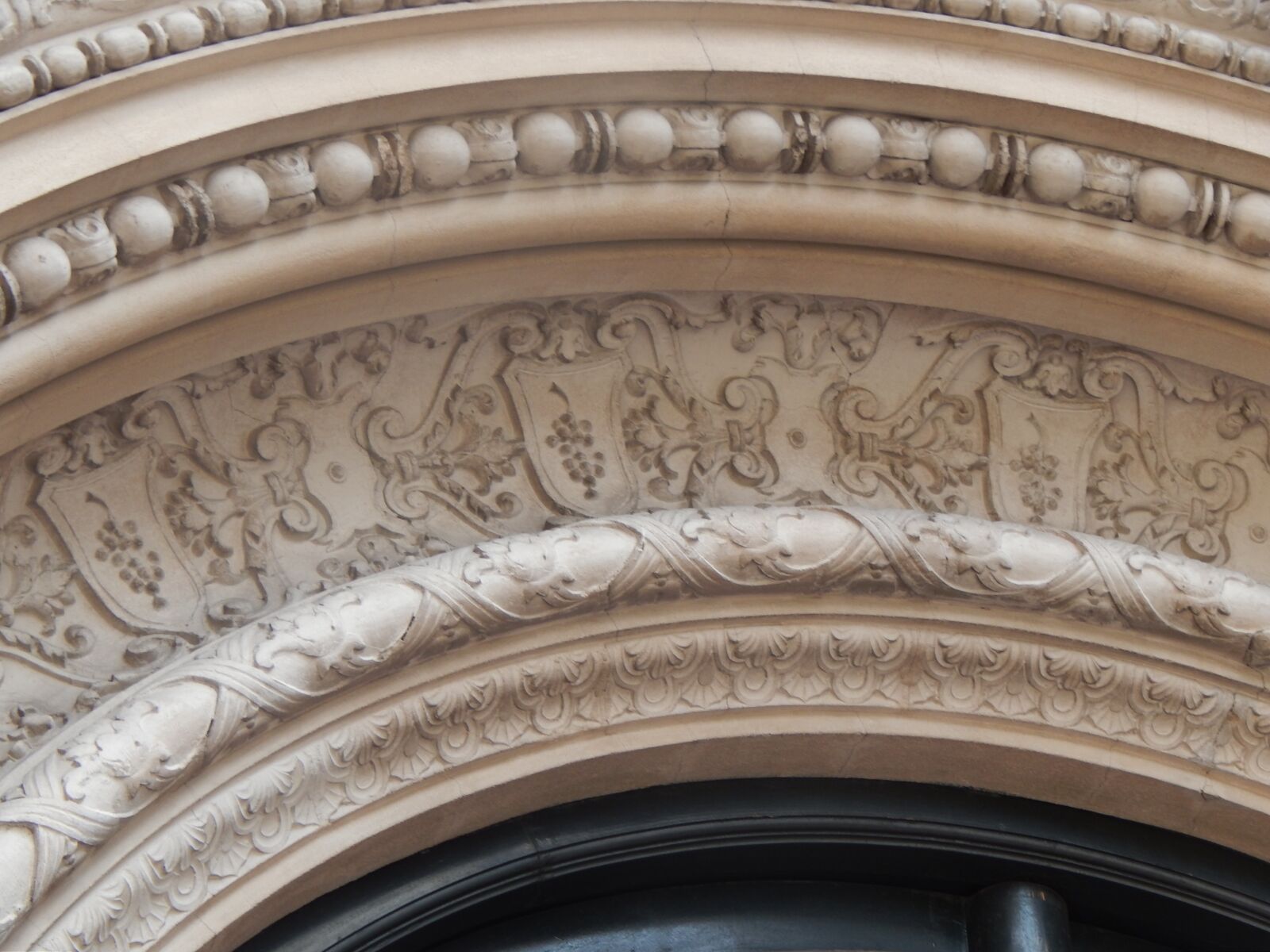Nikon Coolpix L820 sample photo. Architecture, ornament, design photography