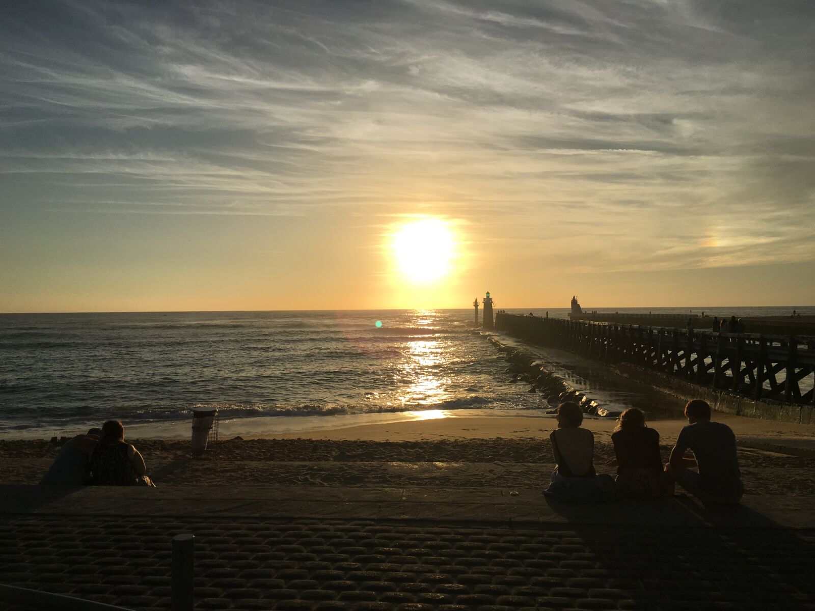 iPhone 6s Plus back camera 4.15mm f/2.2 sample photo. Sunset, beach, ocean photography