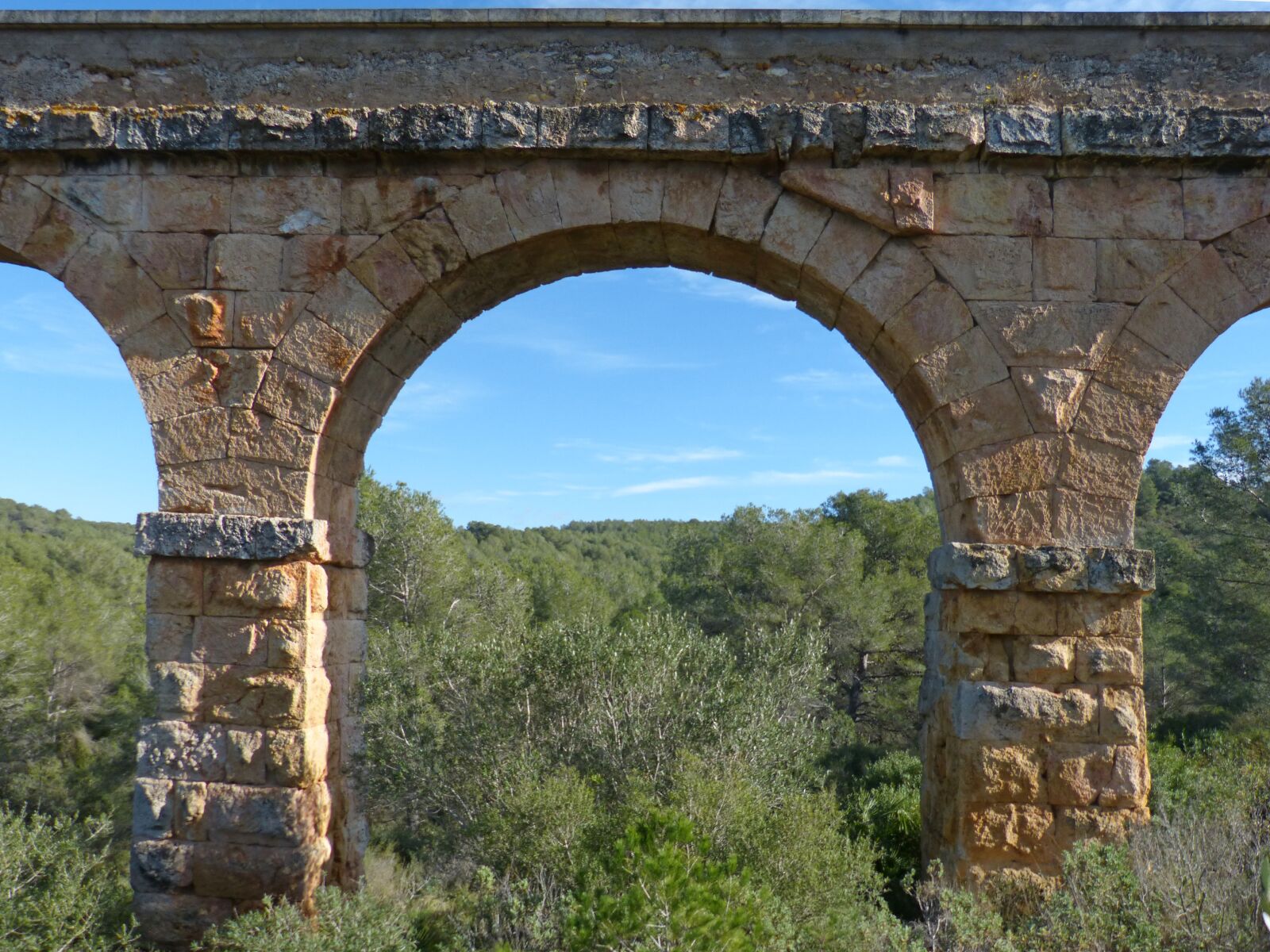 Panasonic DMC-FZ62 sample photo. Aqueduct, tarragona, pont del photography