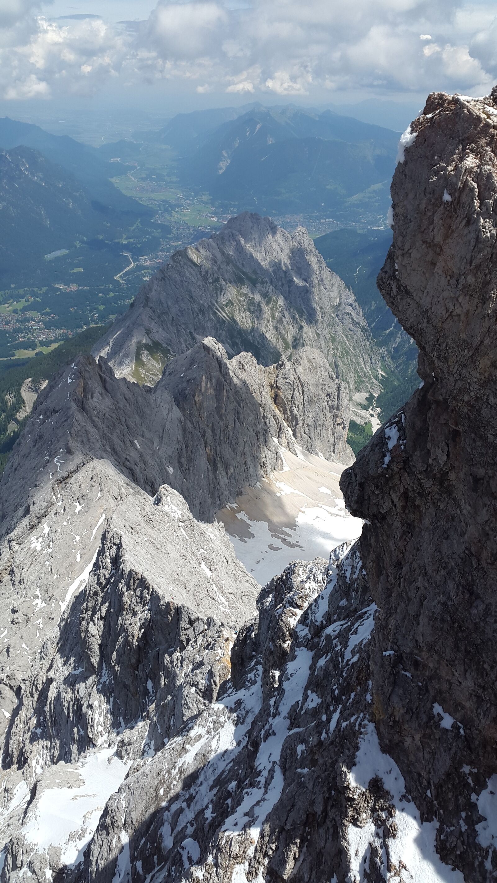 Samsung Galaxy Alpha sample photo. Hell valley, zugspitze, summit photography