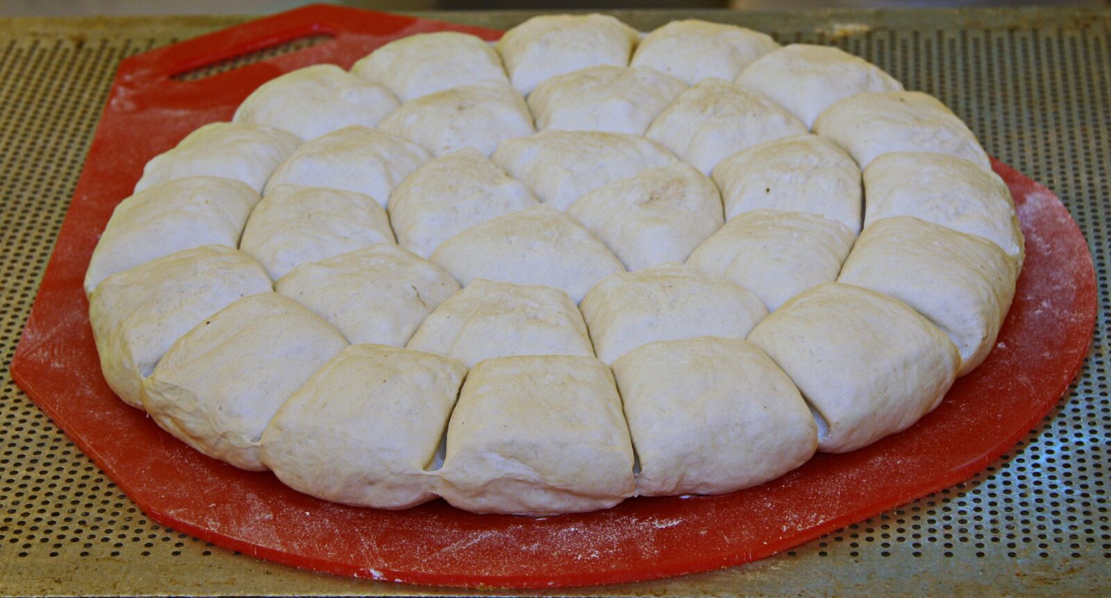 Canon EOS 20D sample photo. French gross bun, dough photography
