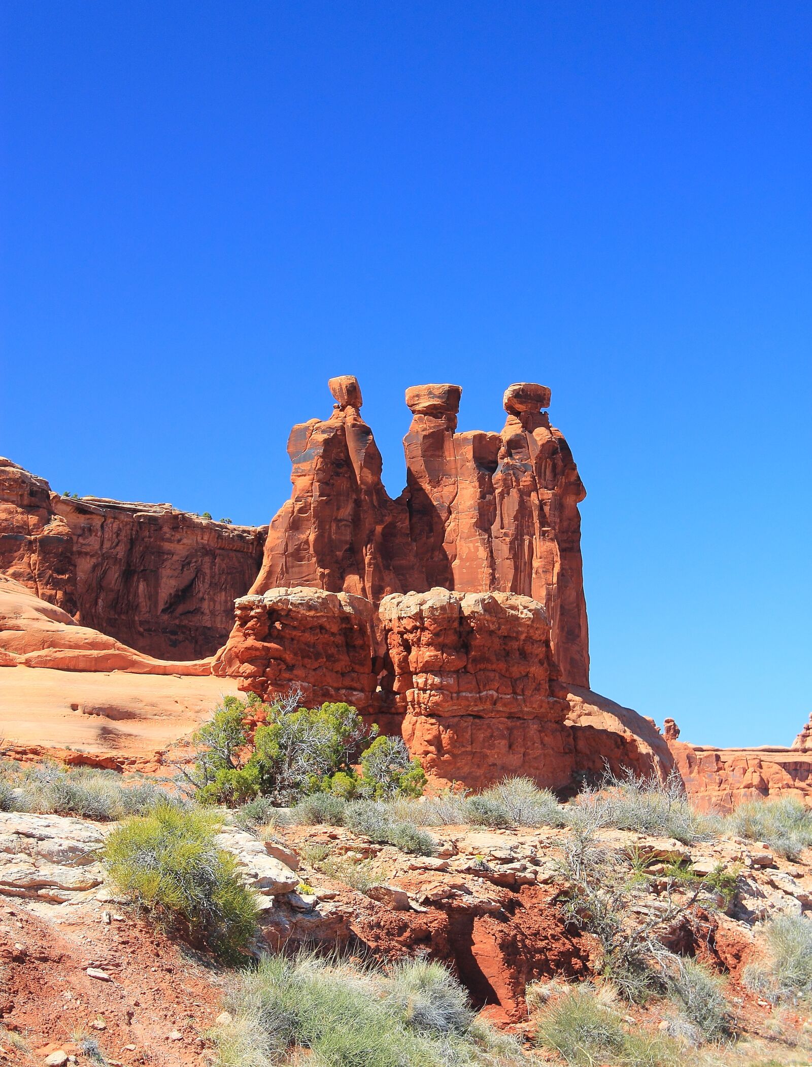 Canon EOS 1100D (EOS Rebel T3 / EOS Kiss X50) sample photo. Canyon lands, sandstone, nature photography