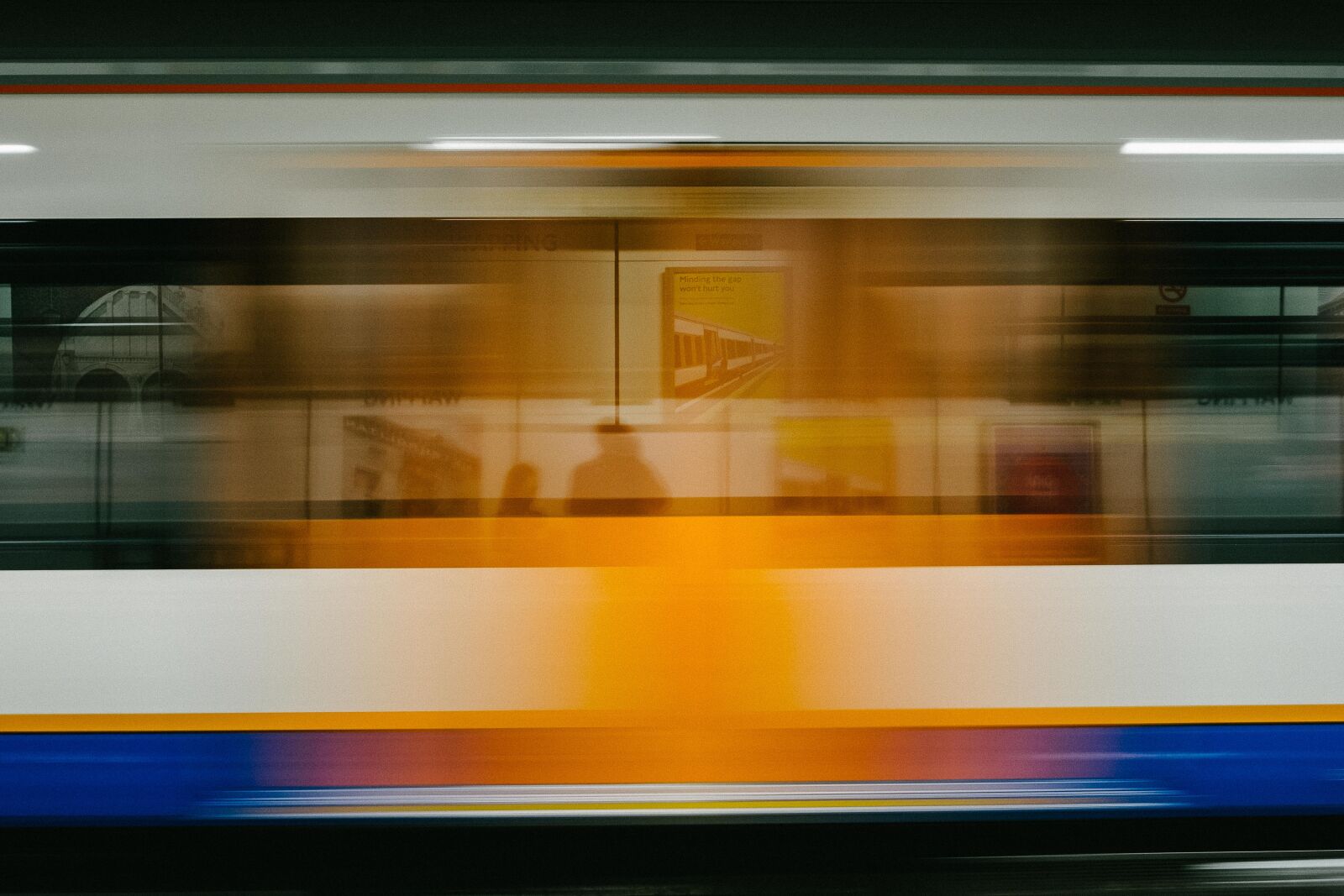 Fujifilm XF 27mm F2.8 sample photo. Metro, train, skrost photography
