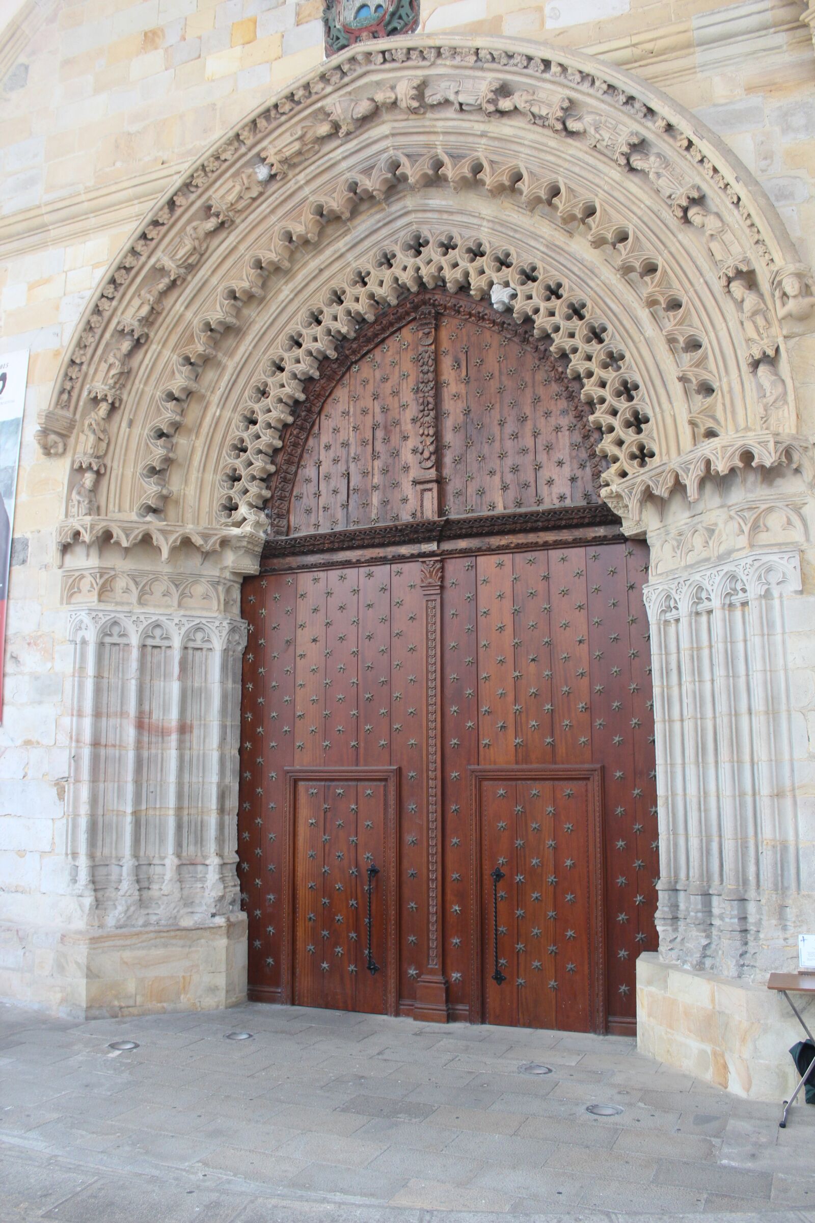 Canon EOS 600D (Rebel EOS T3i / EOS Kiss X5) sample photo. Doorway, arch, architecture photography