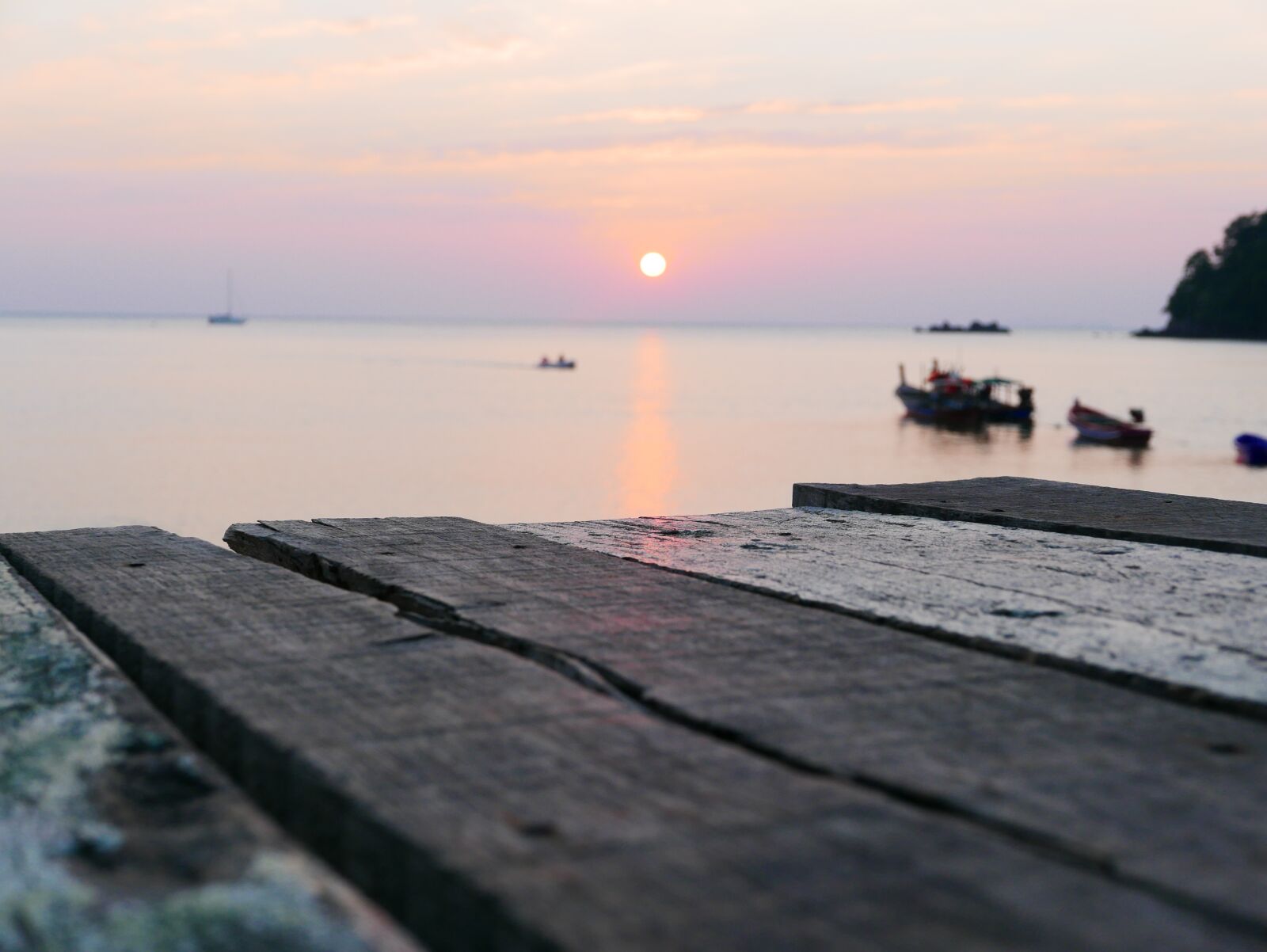 Leica D-Lux (Typ 109) sample photo. Sunset, thailand, wooden plank photography