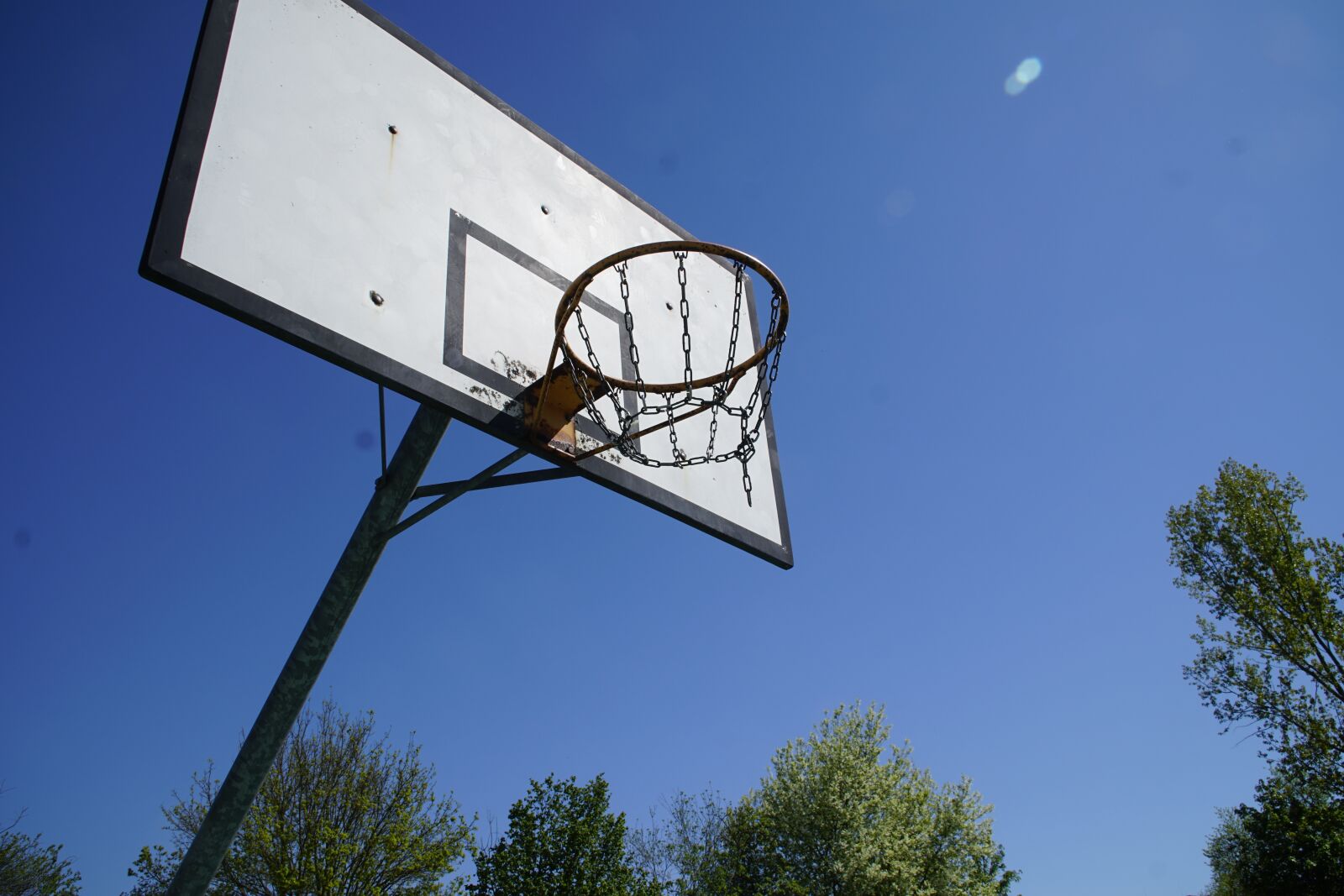 Sony a6300 sample photo. Basketball, basketball hoop, leisure photography