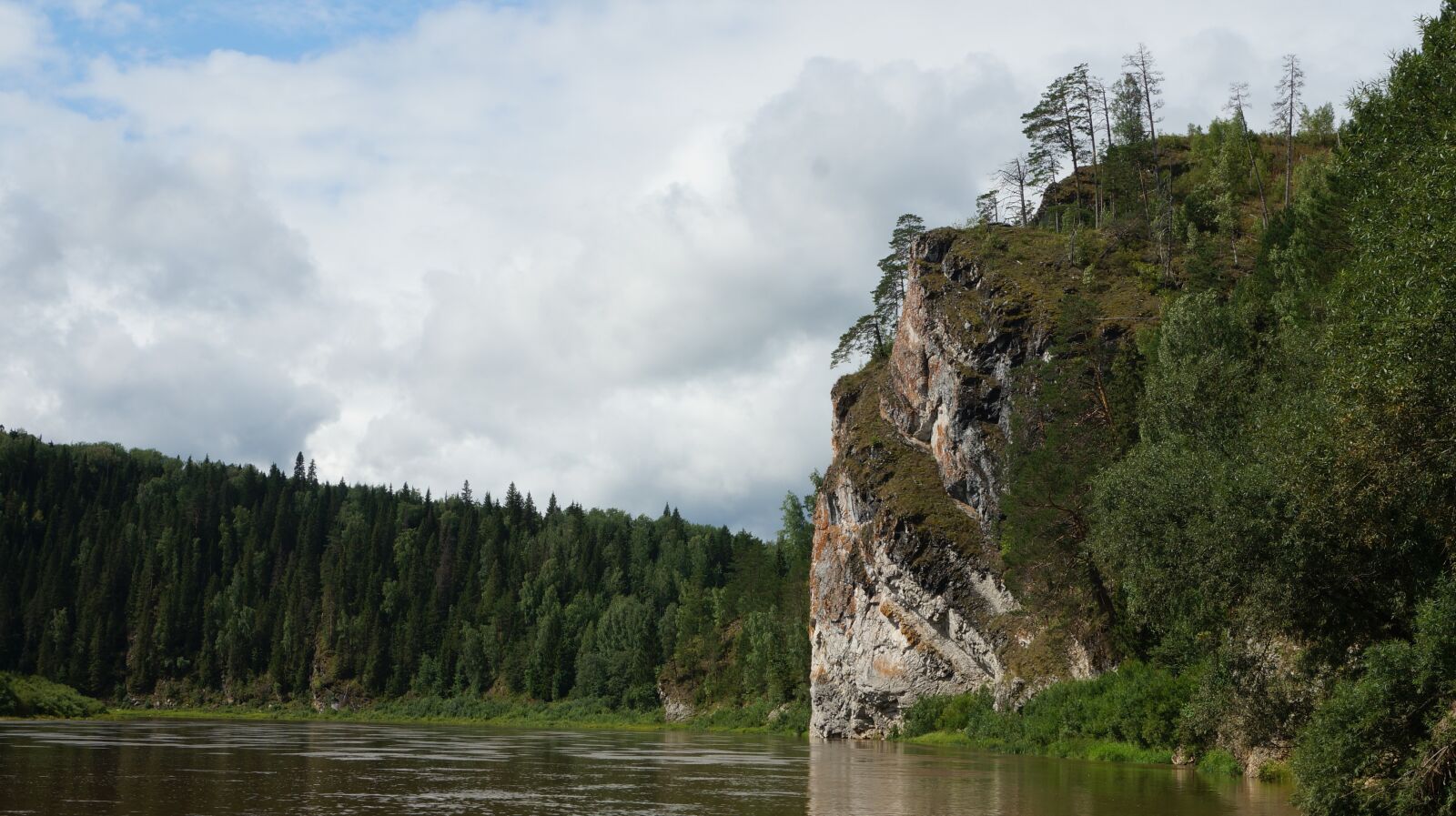 Sony SLT-A57 sample photo. River, open space, horizon photography