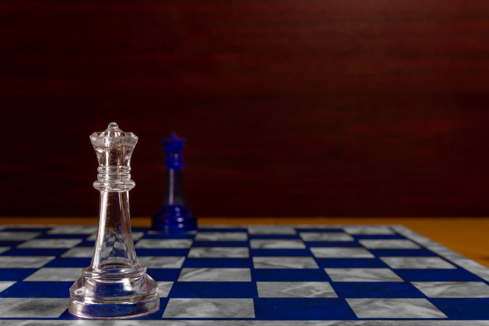 Canon EOS 600D (Rebel EOS T3i / EOS Kiss X5) sample photo. Queen, chess, game photography