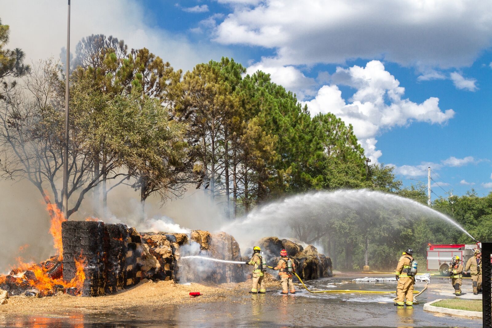 Canon EOS 7D sample photo. Fire, palatka florida, hay photography