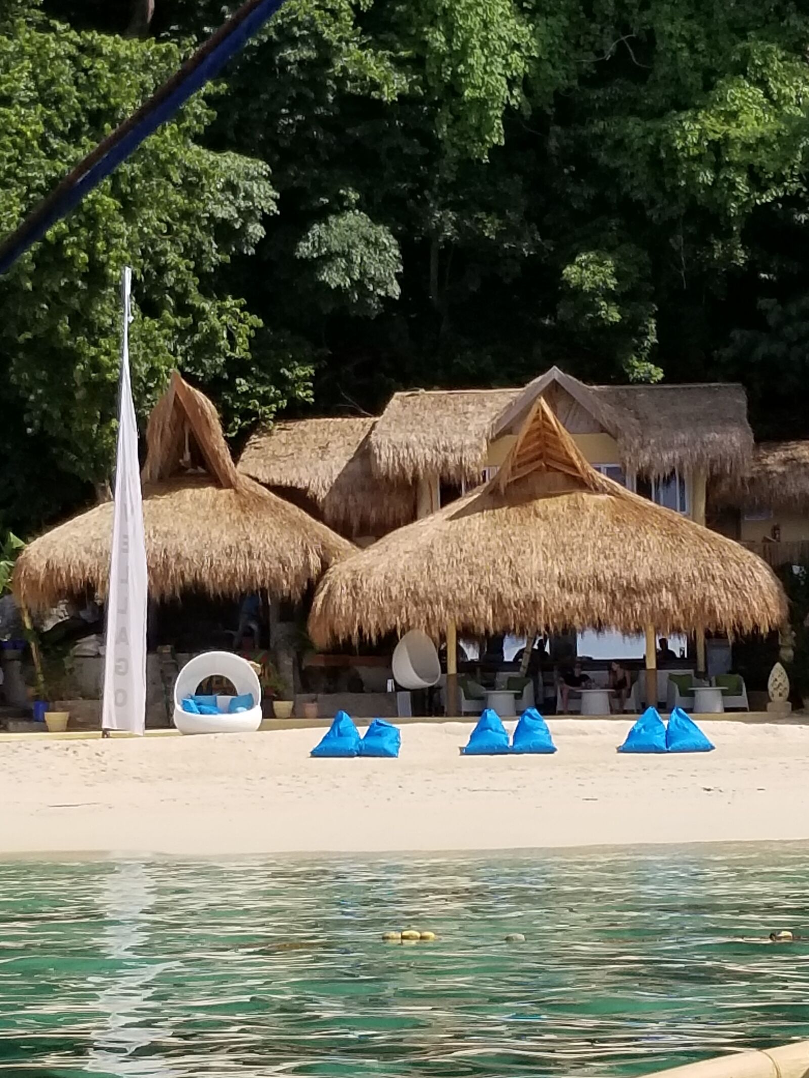 Samsung Galaxy S8 sample photo. Beach cottage, front beach photography
