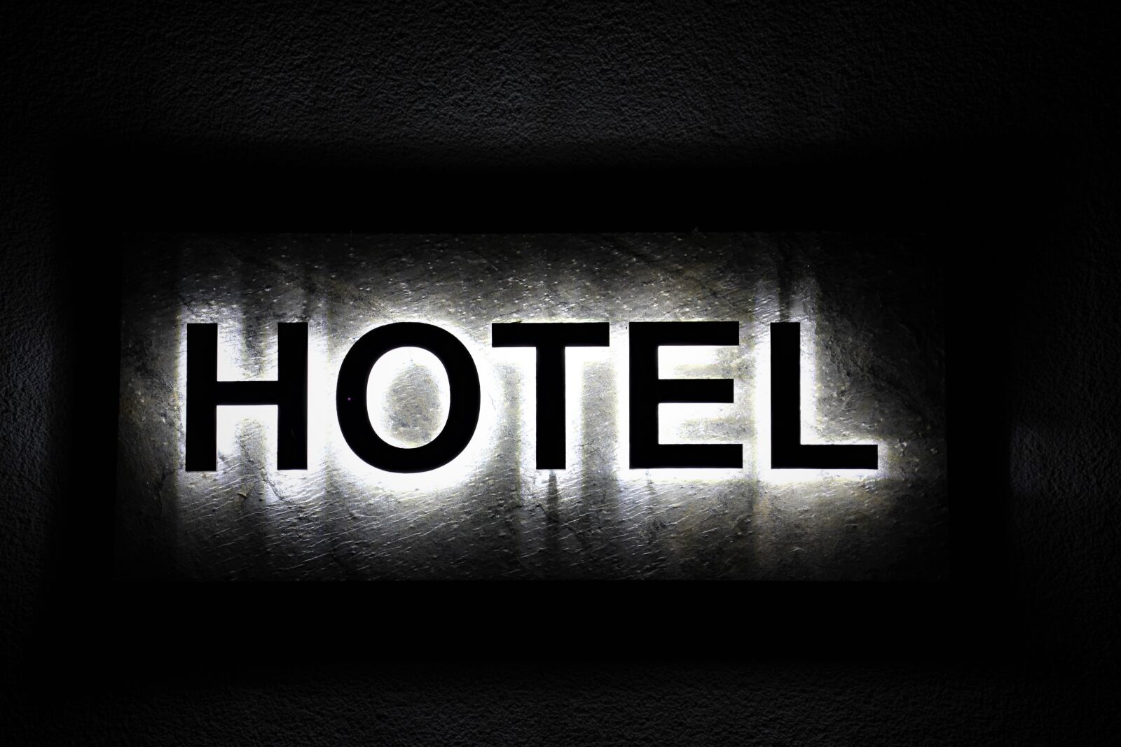 Canon EOS 60D sample photo. Hotel, shield, advertising photography