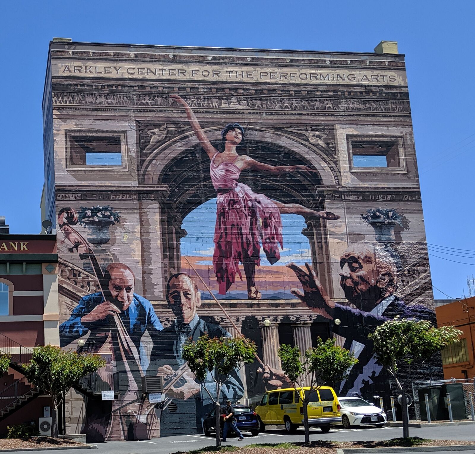 Google Pixel 3 sample photo. Eureka, performing arts, murals photography