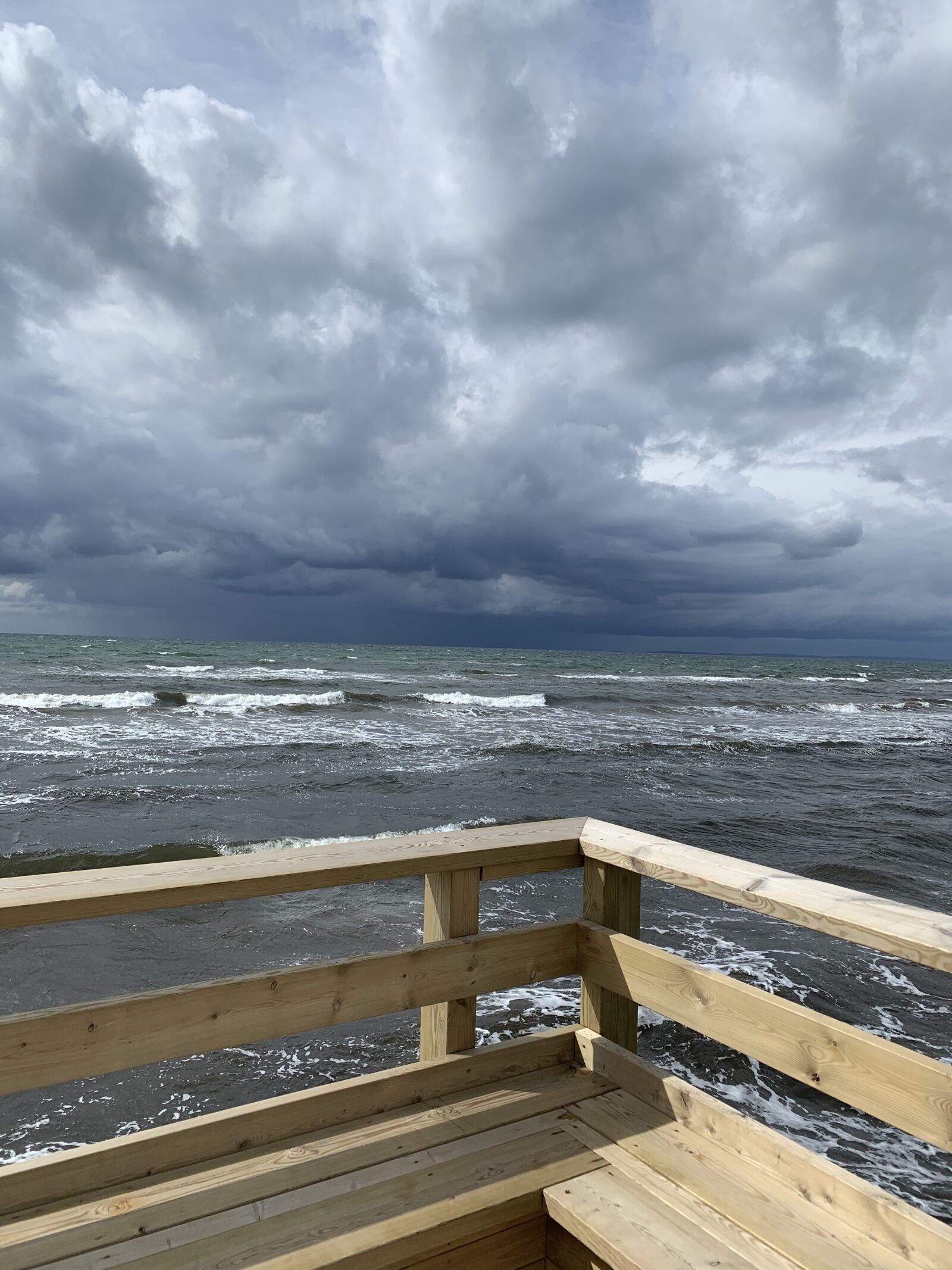 Apple iPhone XS sample photo. Storm, sea, coastal photography