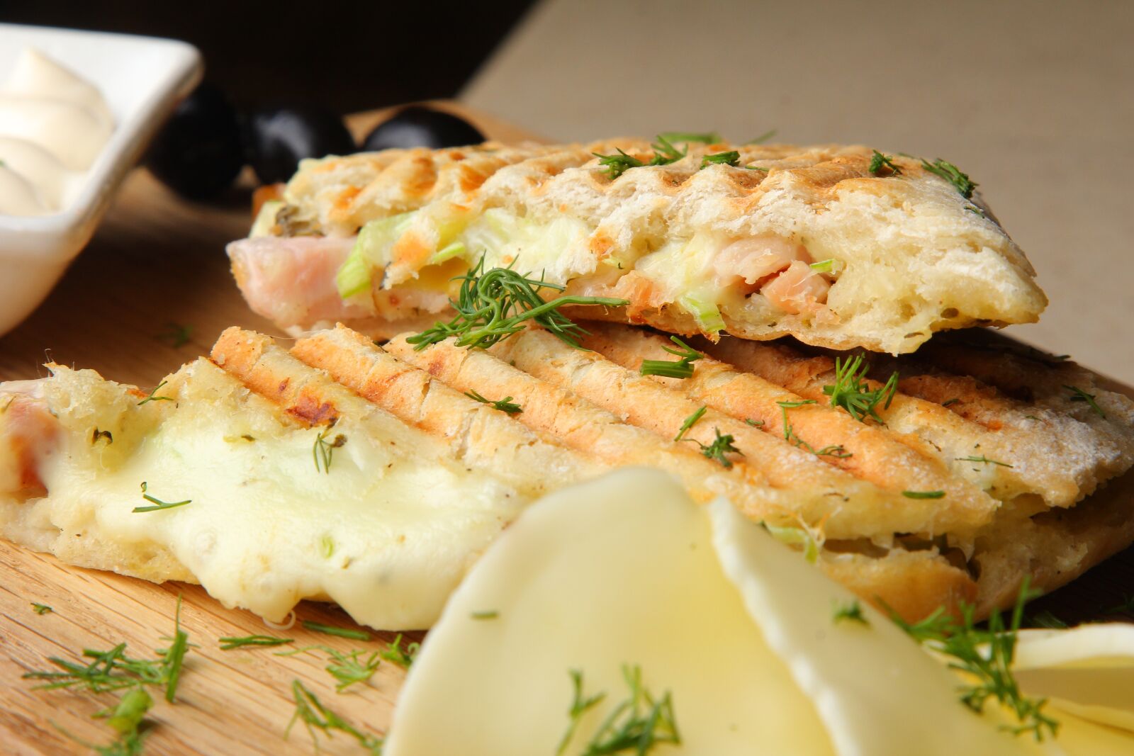 Canon EOS 60D + Canon EF 24-105mm F4L IS USM sample photo. Food, eat, tasty photography