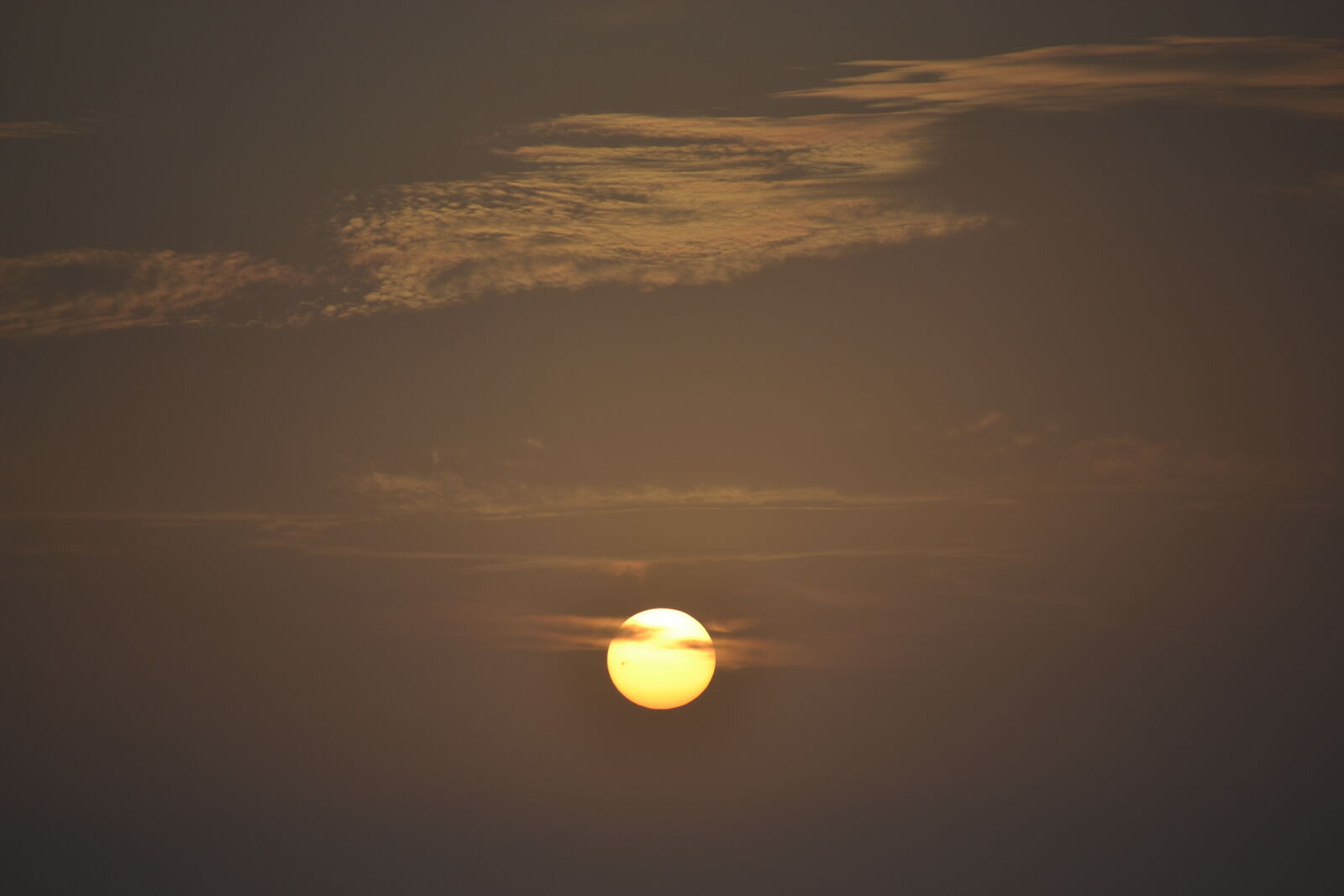 Nikon D3100 sample photo. Cloud, evening, sun, sun photography