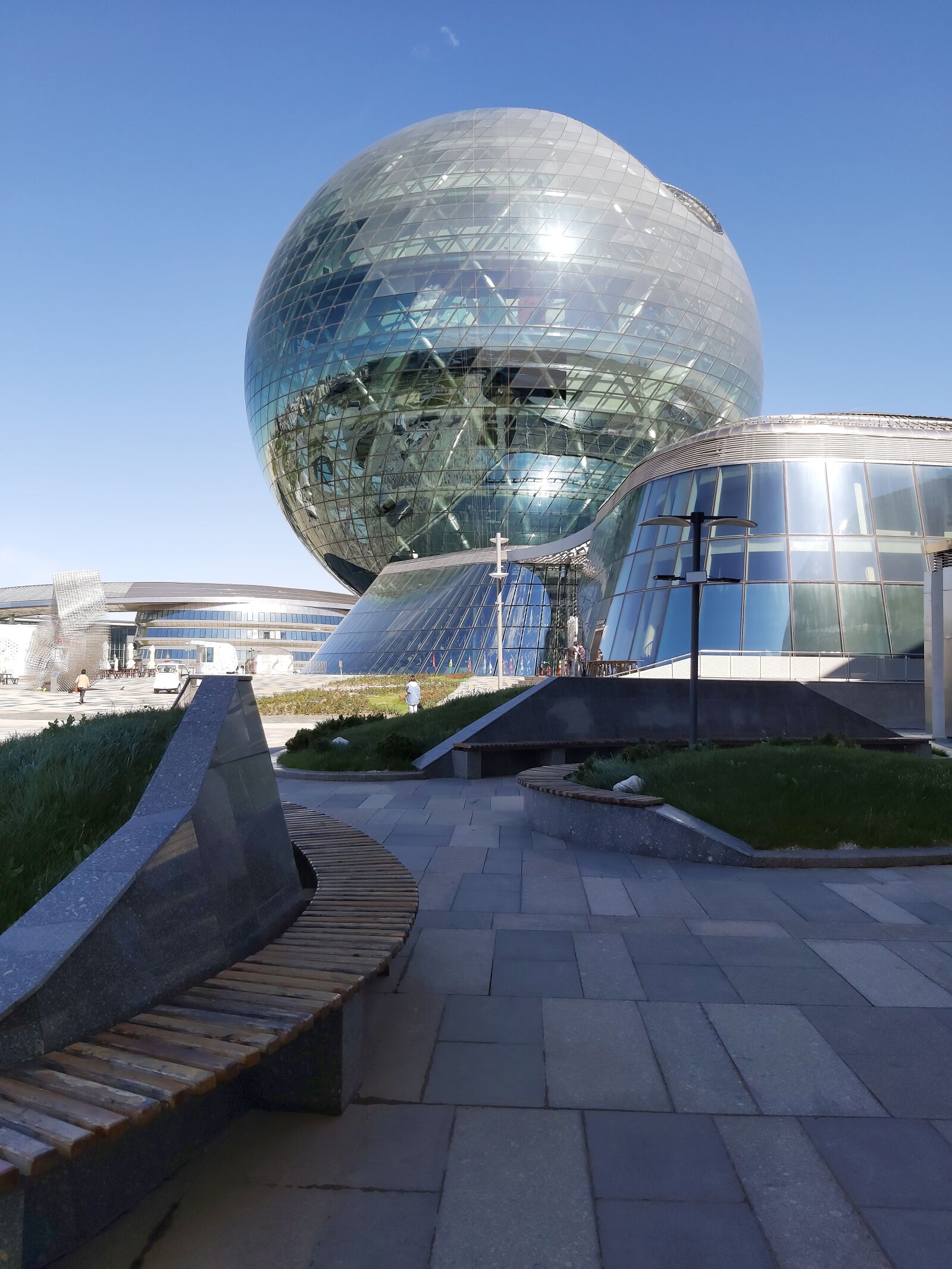 Samsung Galaxy A70 sample photo. Astana, expo, pavilion photography