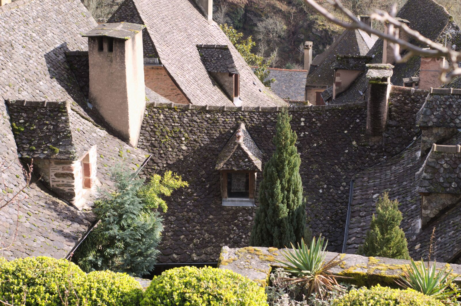 Canon EOS 1100D (EOS Rebel T3 / EOS Kiss X50) sample photo. Medieval, conques, aveyron photography