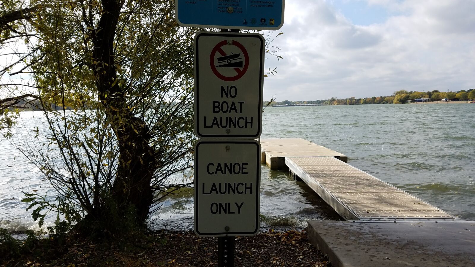 Samsung Galaxy S7 Edge sample photo. Minneapolis, canoe launch, lake photography