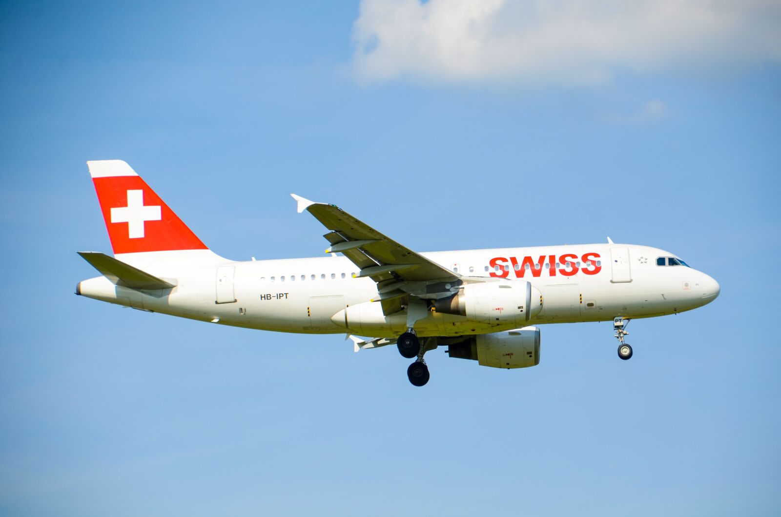 Nikon D7000 sample photo. Aircraft, jet, swiss photography