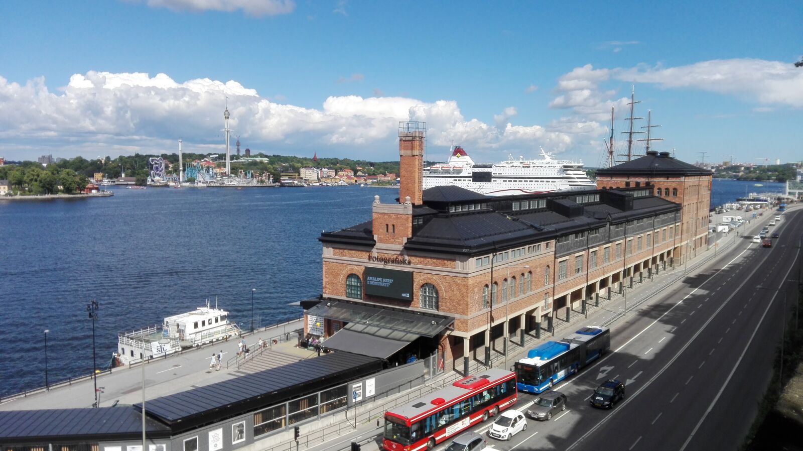 HUAWEI P8 Lite sample photo. Stockholm, museum, architecture photography