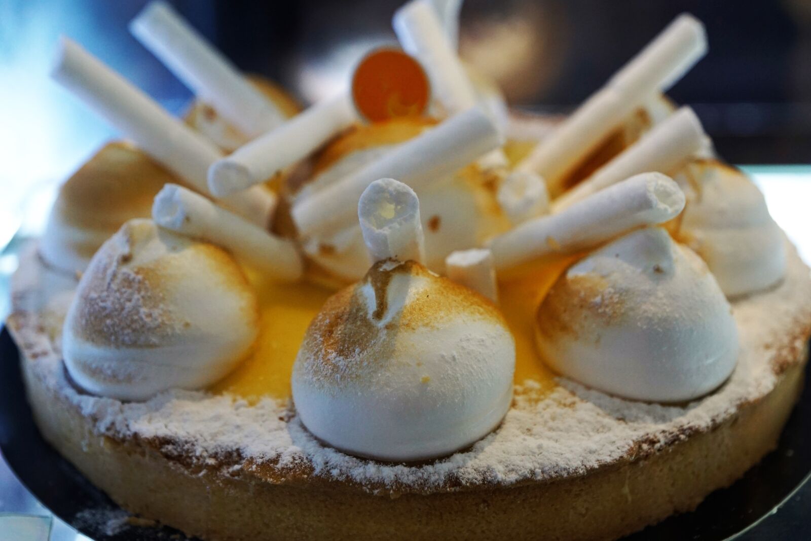 Sony ILCA-77M2 + Sony DT 16-50mm F2.8 SSM sample photo. Cake, eat, food photography