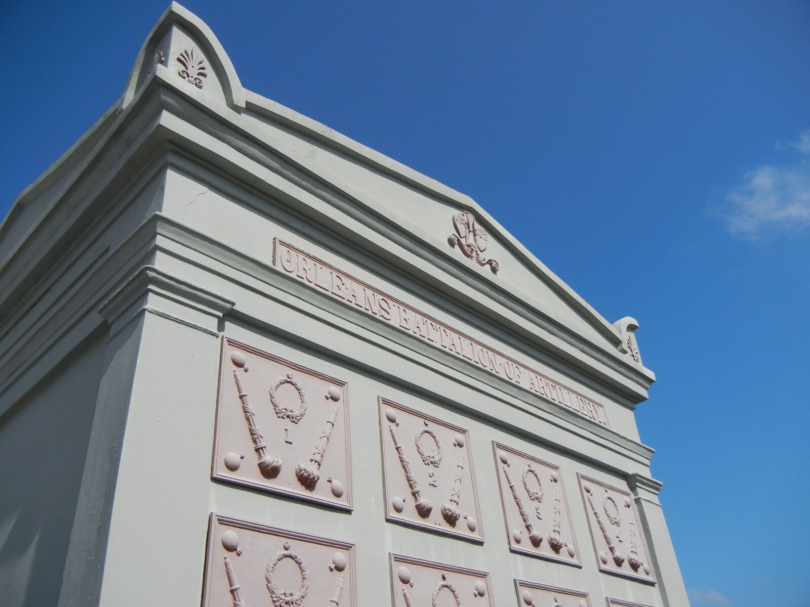 Nikon Coolpix S8100 sample photo. New orleans, cemetery, tomb photography