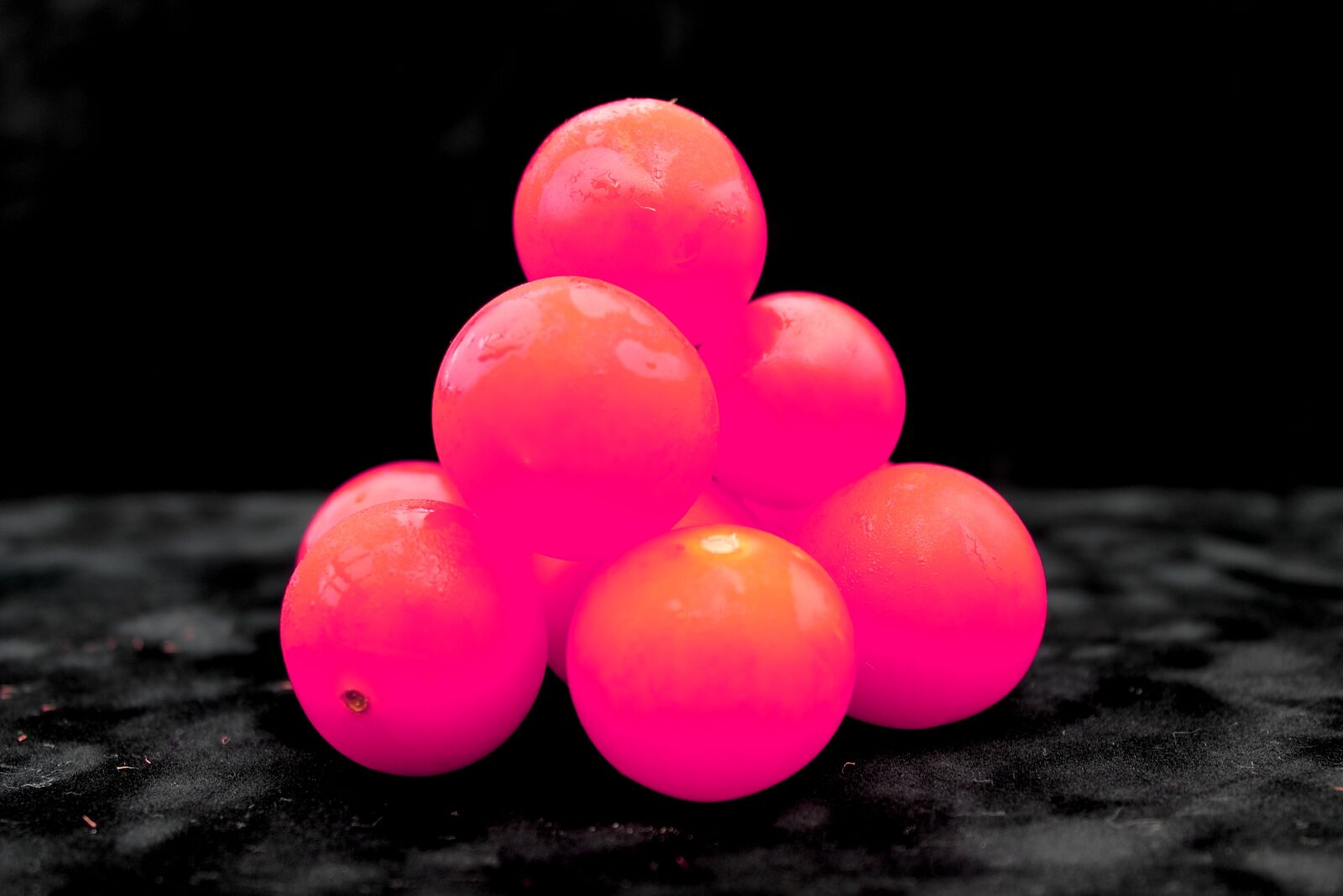 Canon EOS 1100D (EOS Rebel T3 / EOS Kiss X50) sample photo. Fruit, neon, pink photography