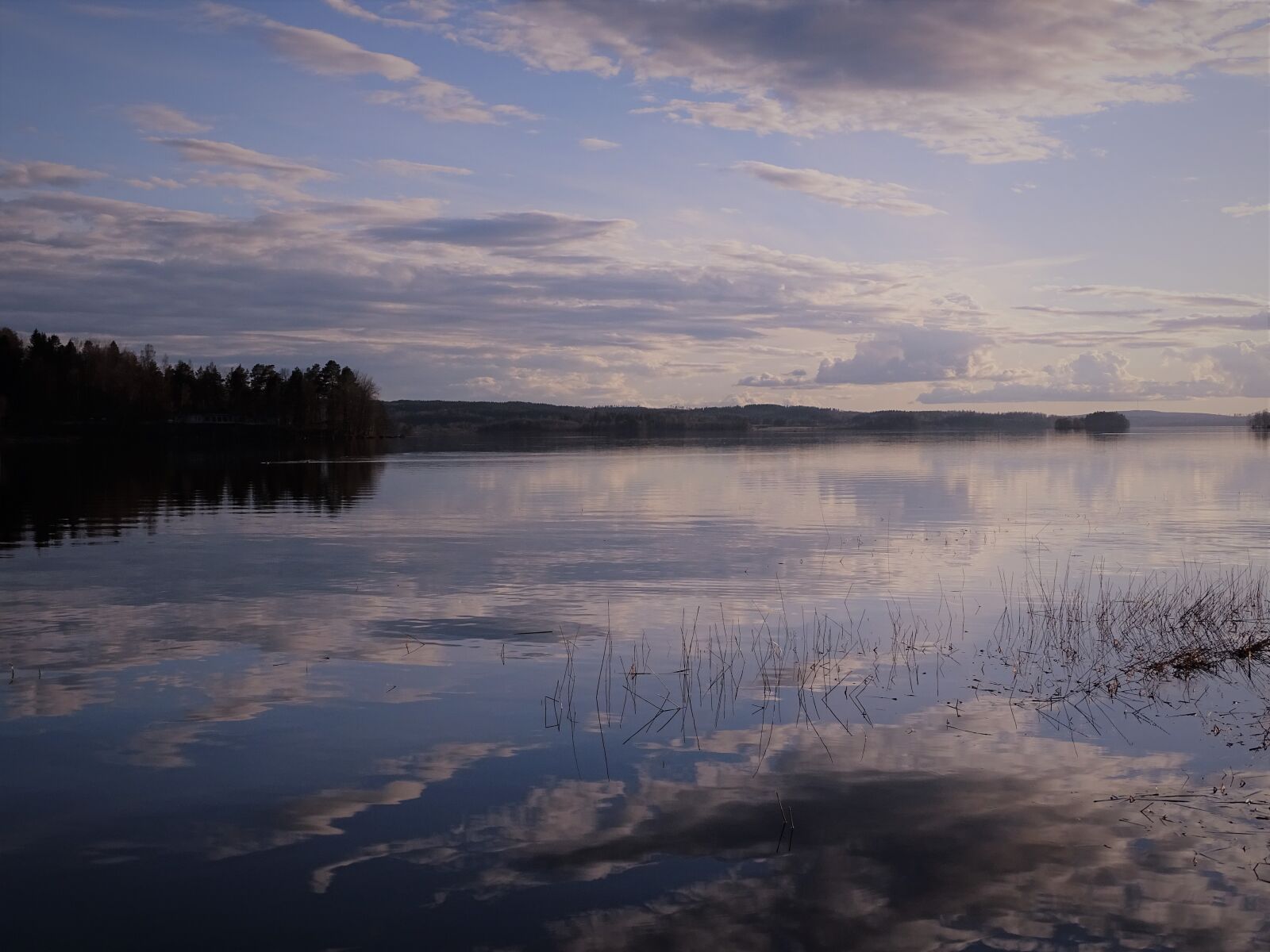 Sony Cyber-shot DSC-HX400V sample photo. Lake, sunset, sky photography