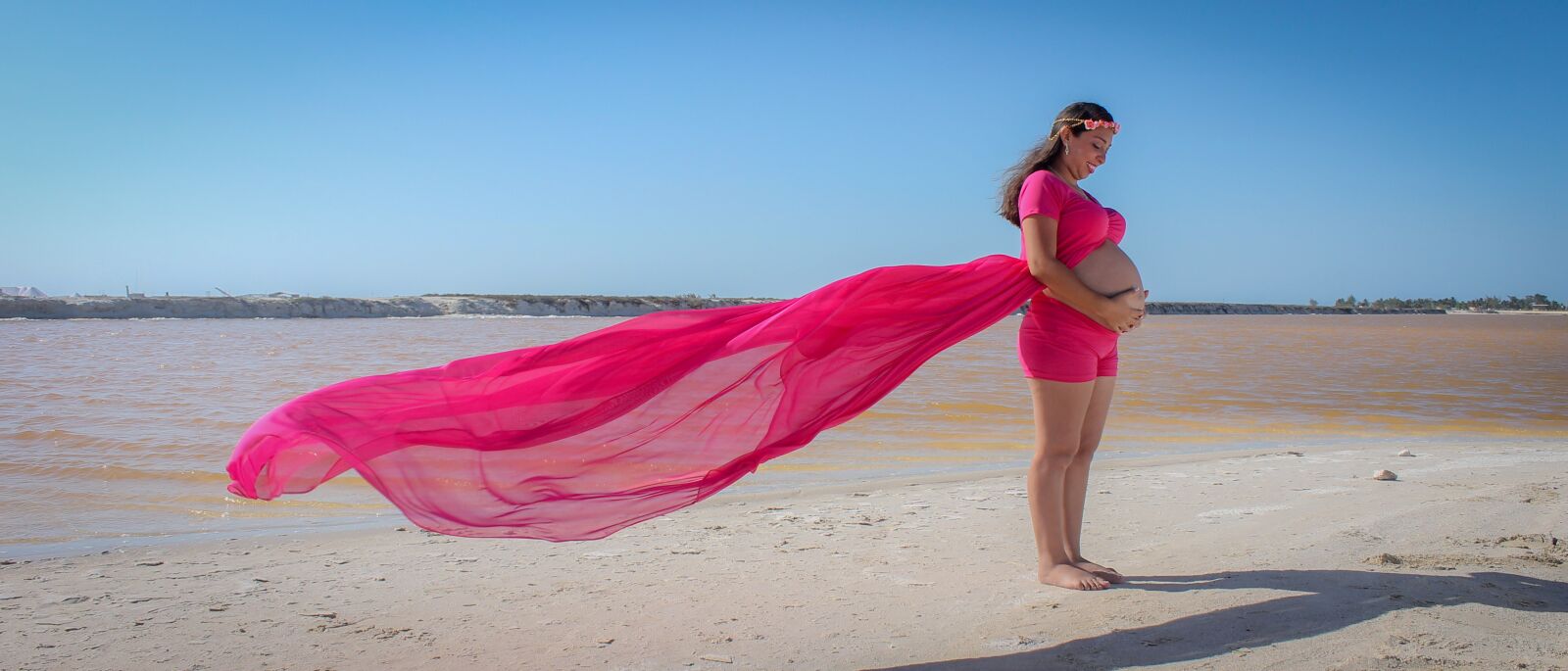 Canon EOS 1100D (EOS Rebel T3 / EOS Kiss X50) sample photo. Pregnancy, mother, recent photography
