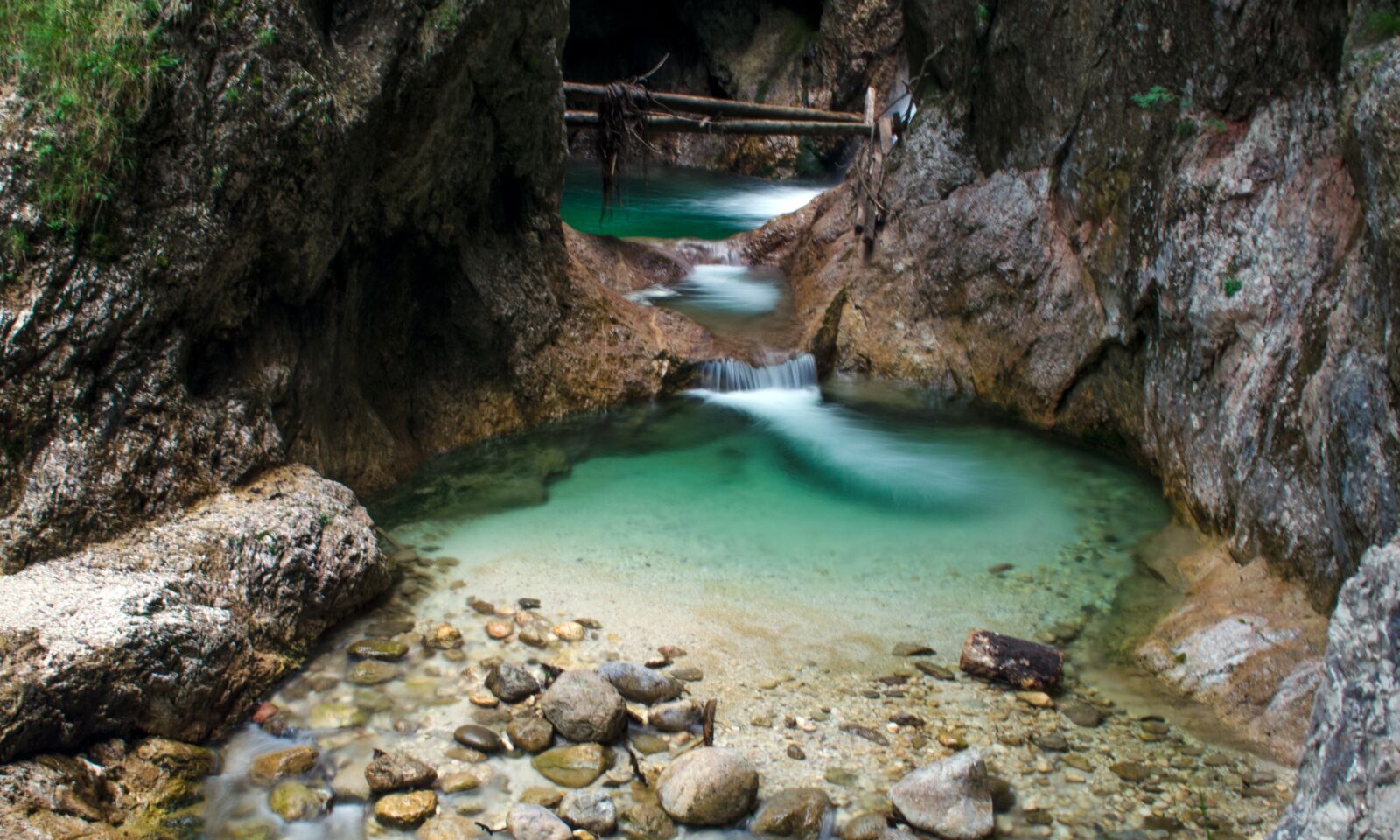 Nikon D5100 sample photo. Clammy, water, gorge photography