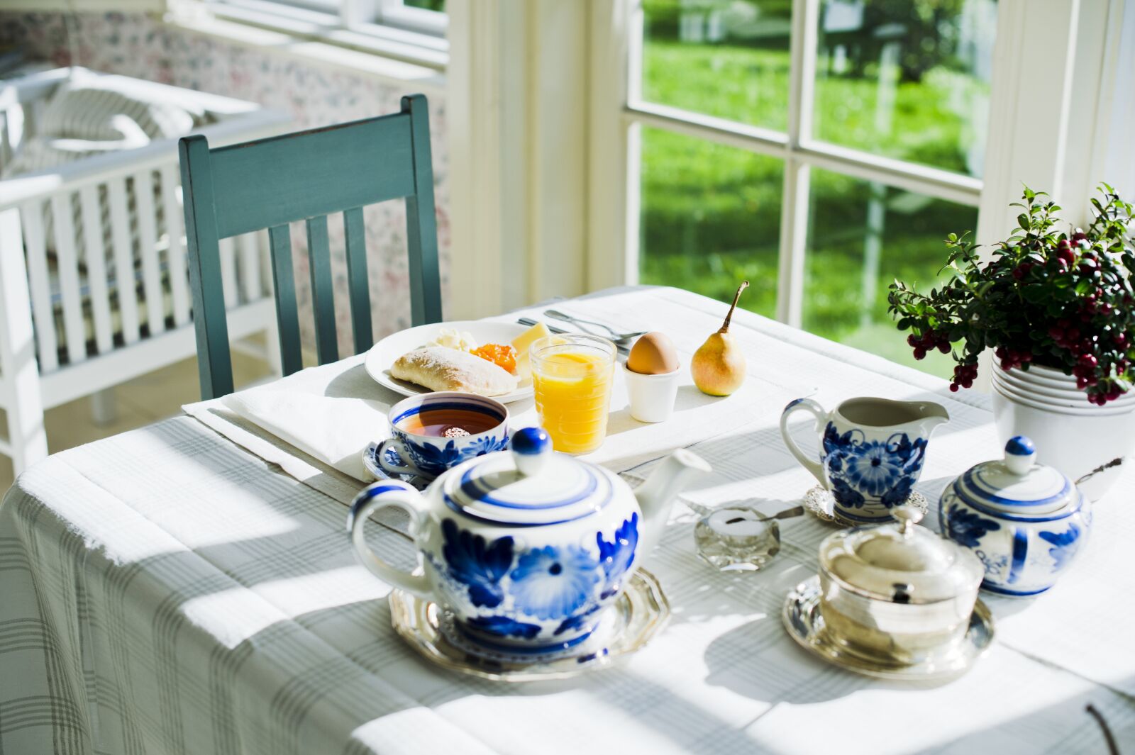 Nikon D4 sample photo. Breakfast, eggs, juice photography
