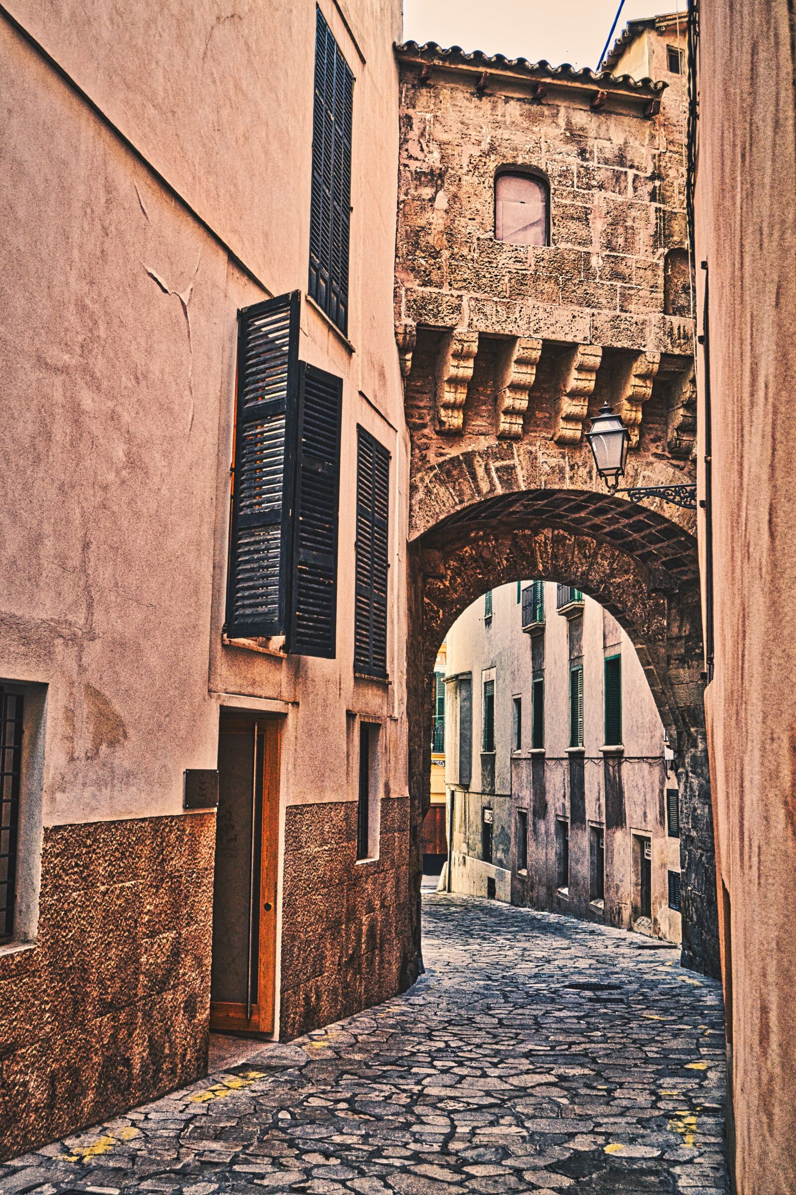 Nikon D3100 sample photo. Alley, old, eng photography