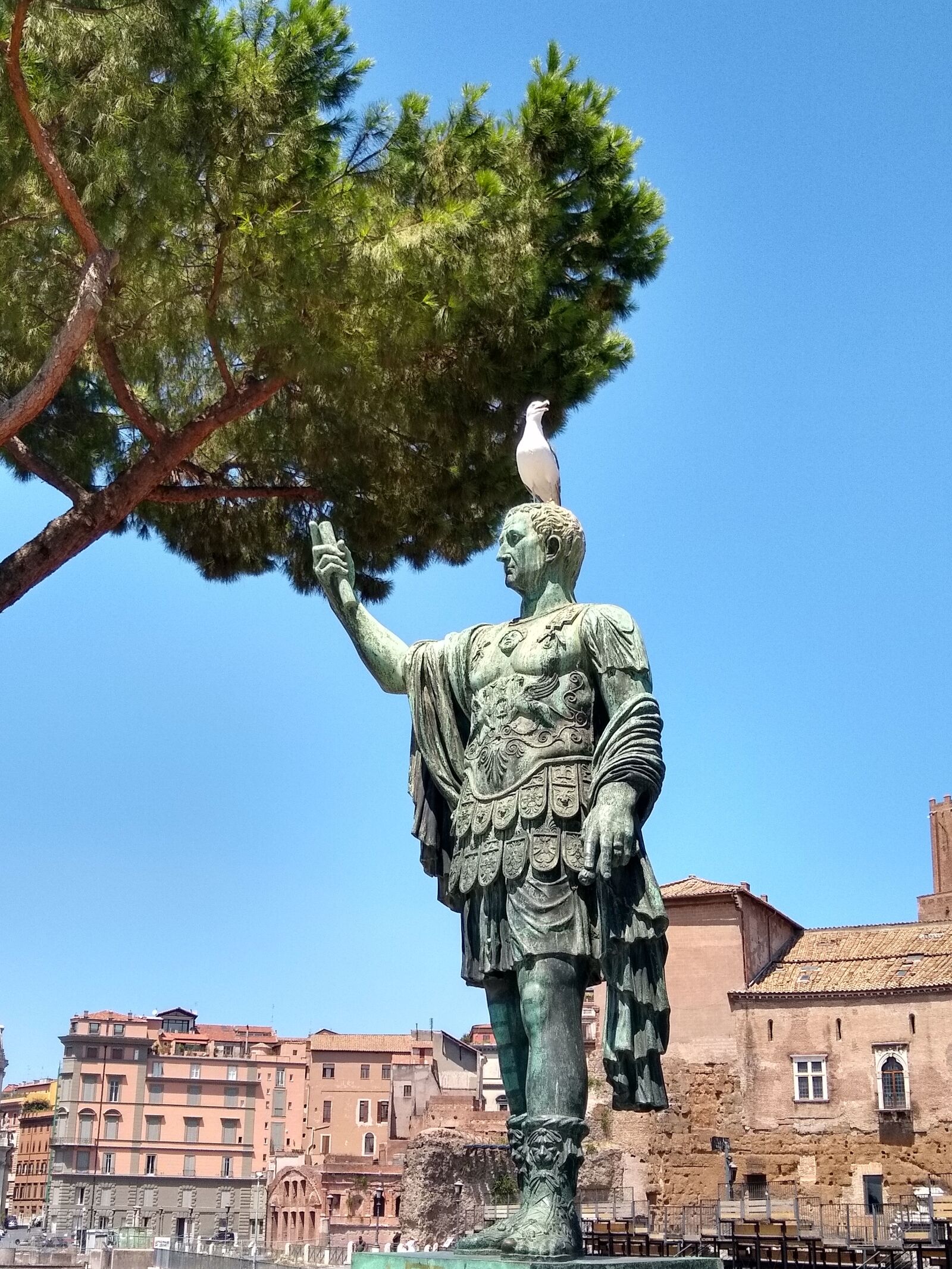 Motorola moto g(6) sample photo. Rome, caesar, statue photography